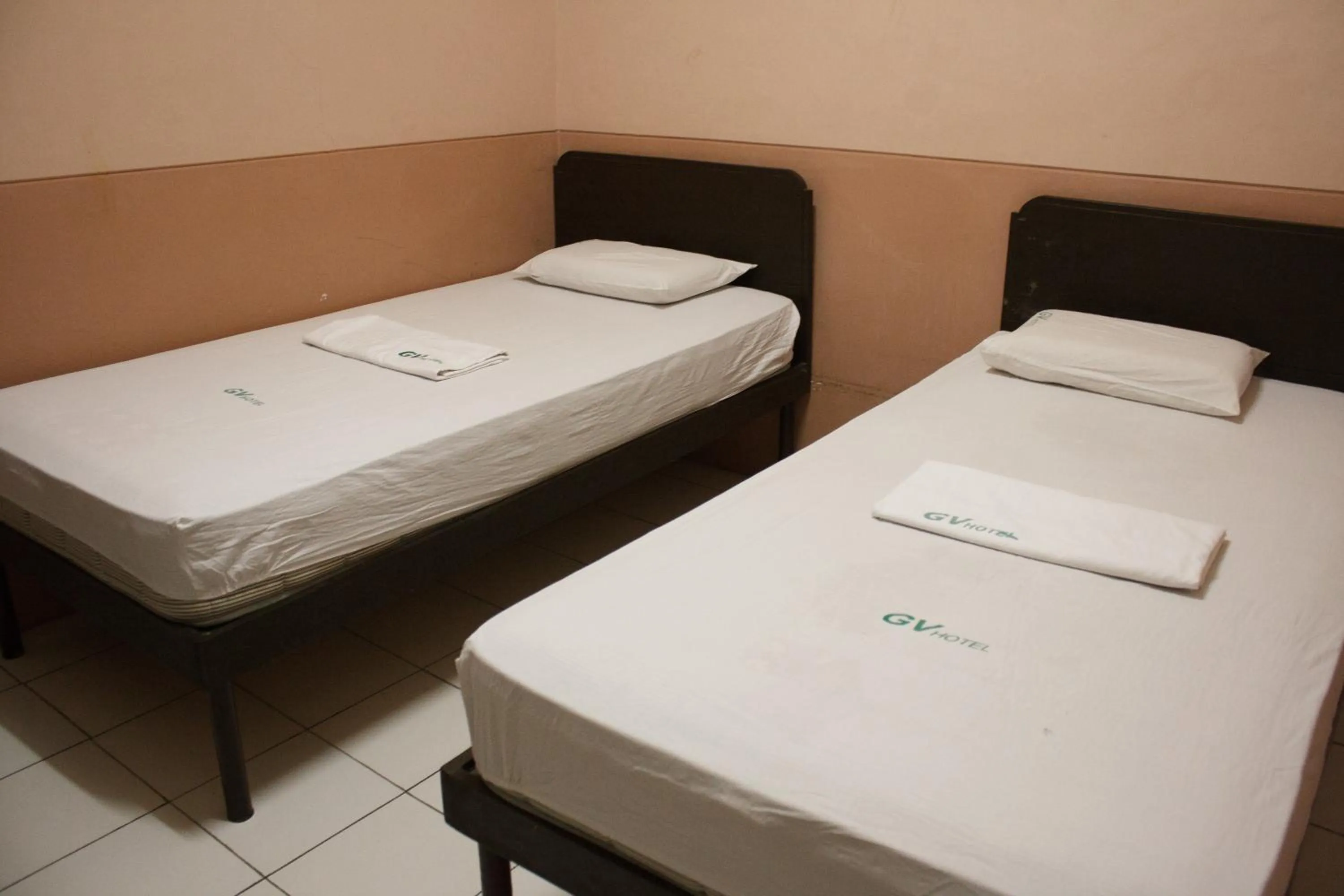 Bed in GV Hotel - Catbalogan