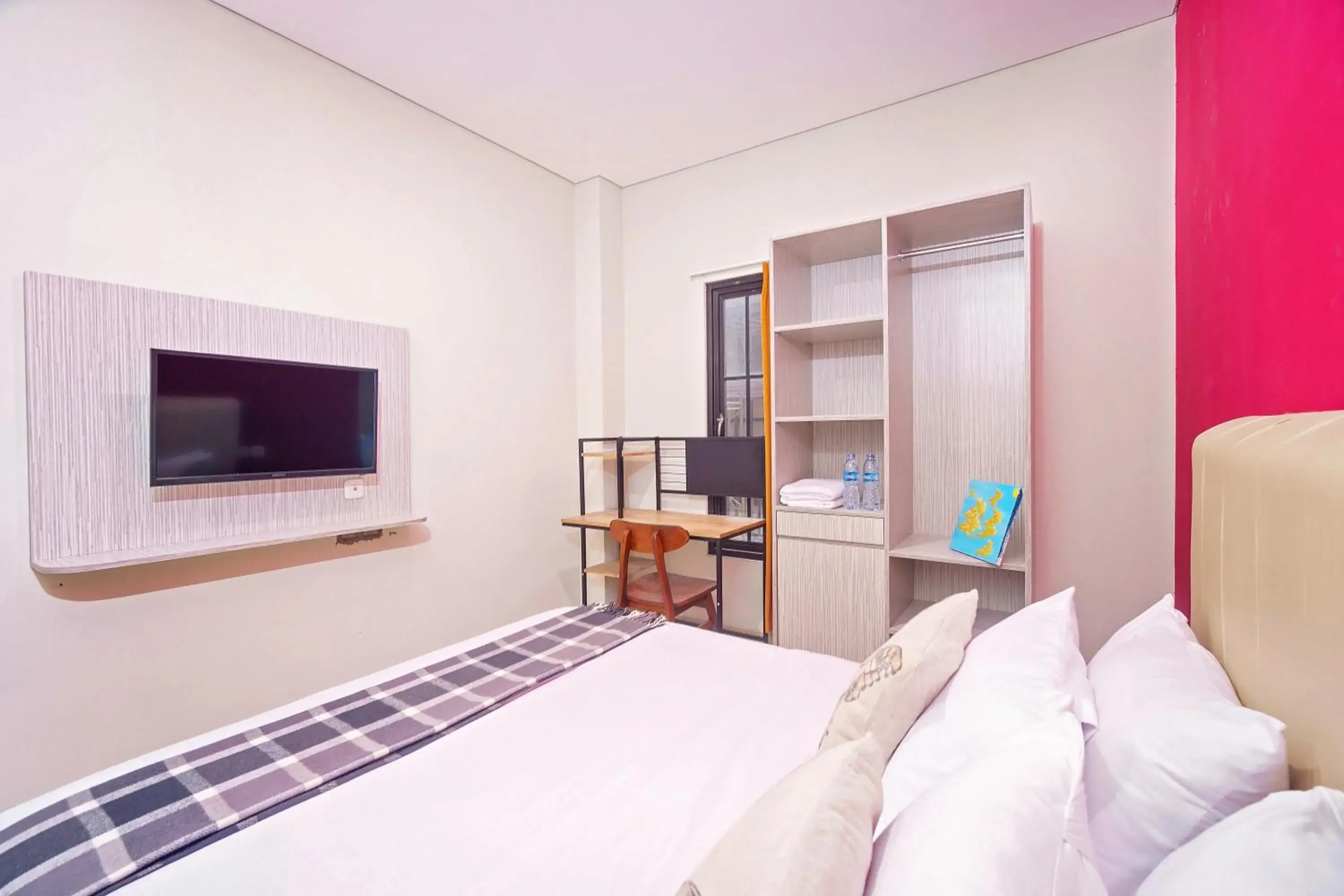 Bed in Habitat@Gandaria Bed in Habitat@Gandaria