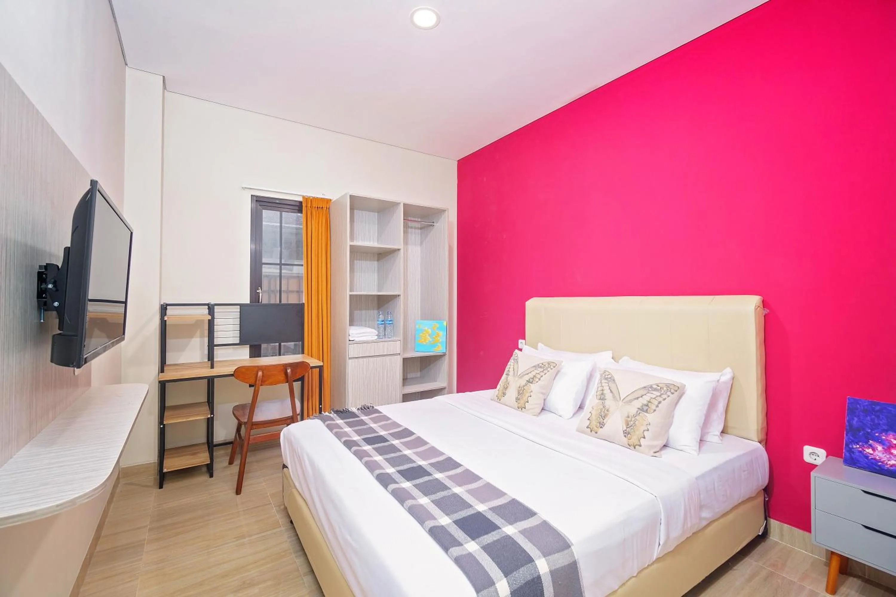 Bed in Habitat@Gandaria