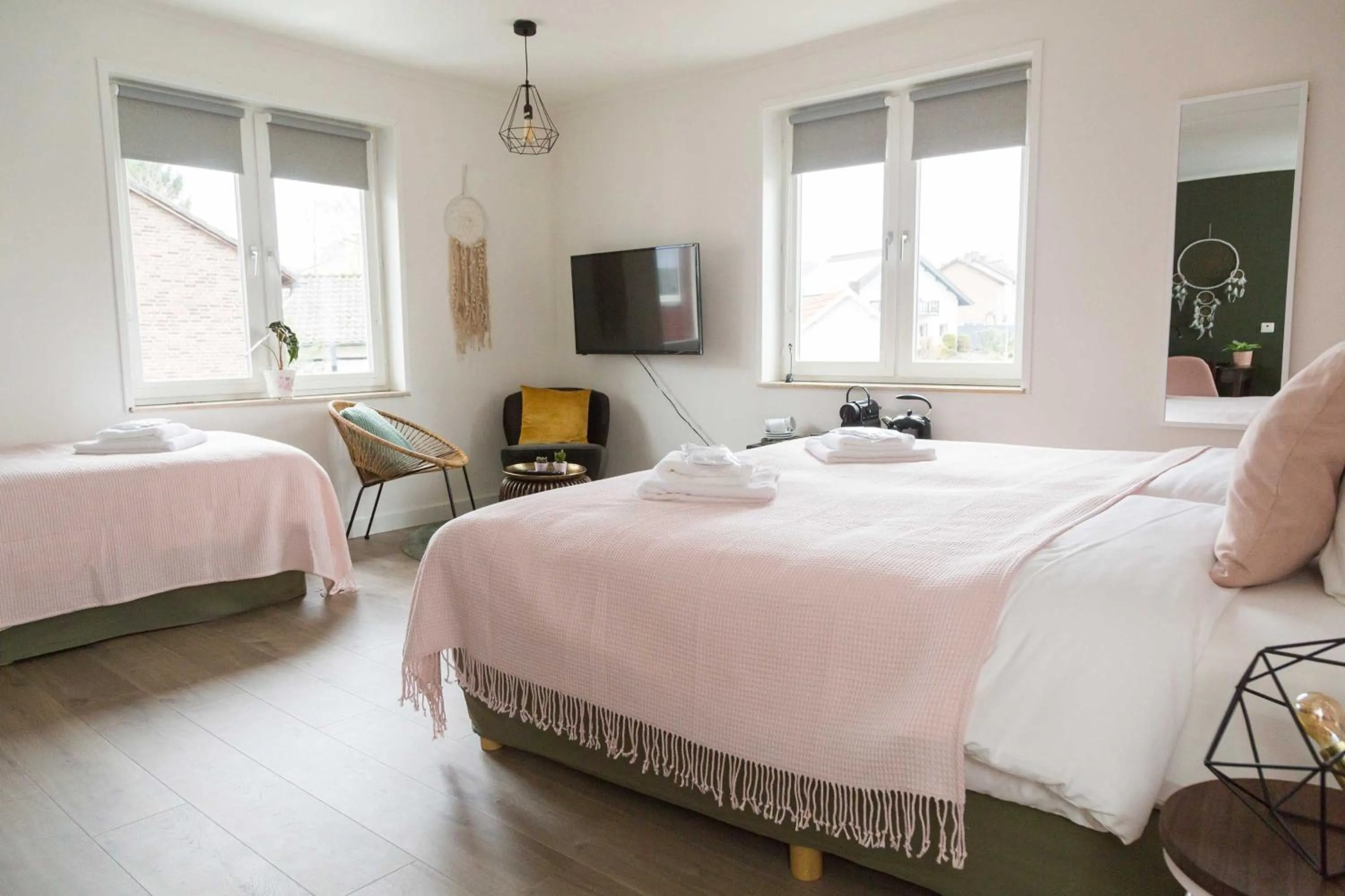 Bed in Hotel - Restaurant De 4 Jaargetijden