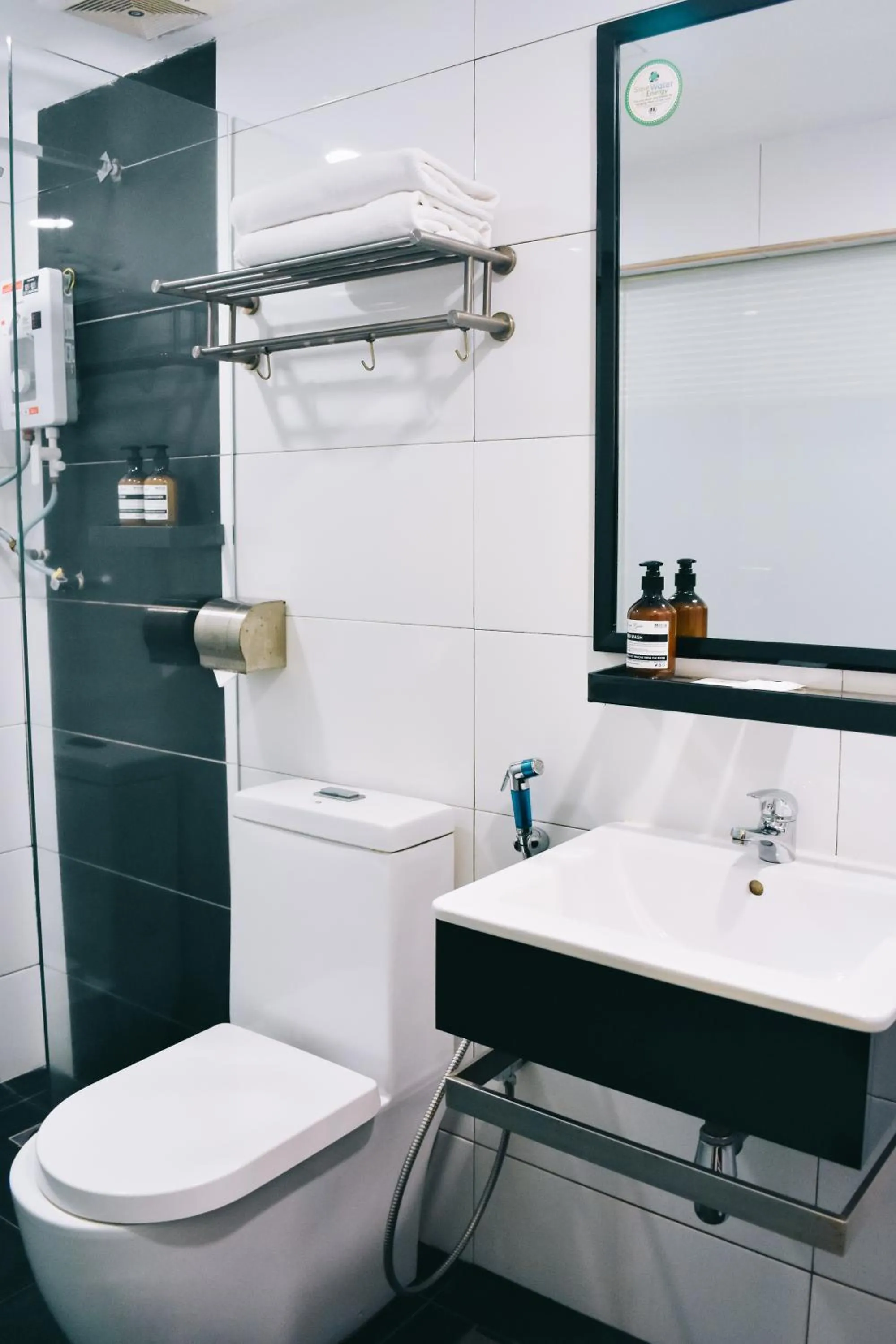 Bathroom in J Suites Hotel