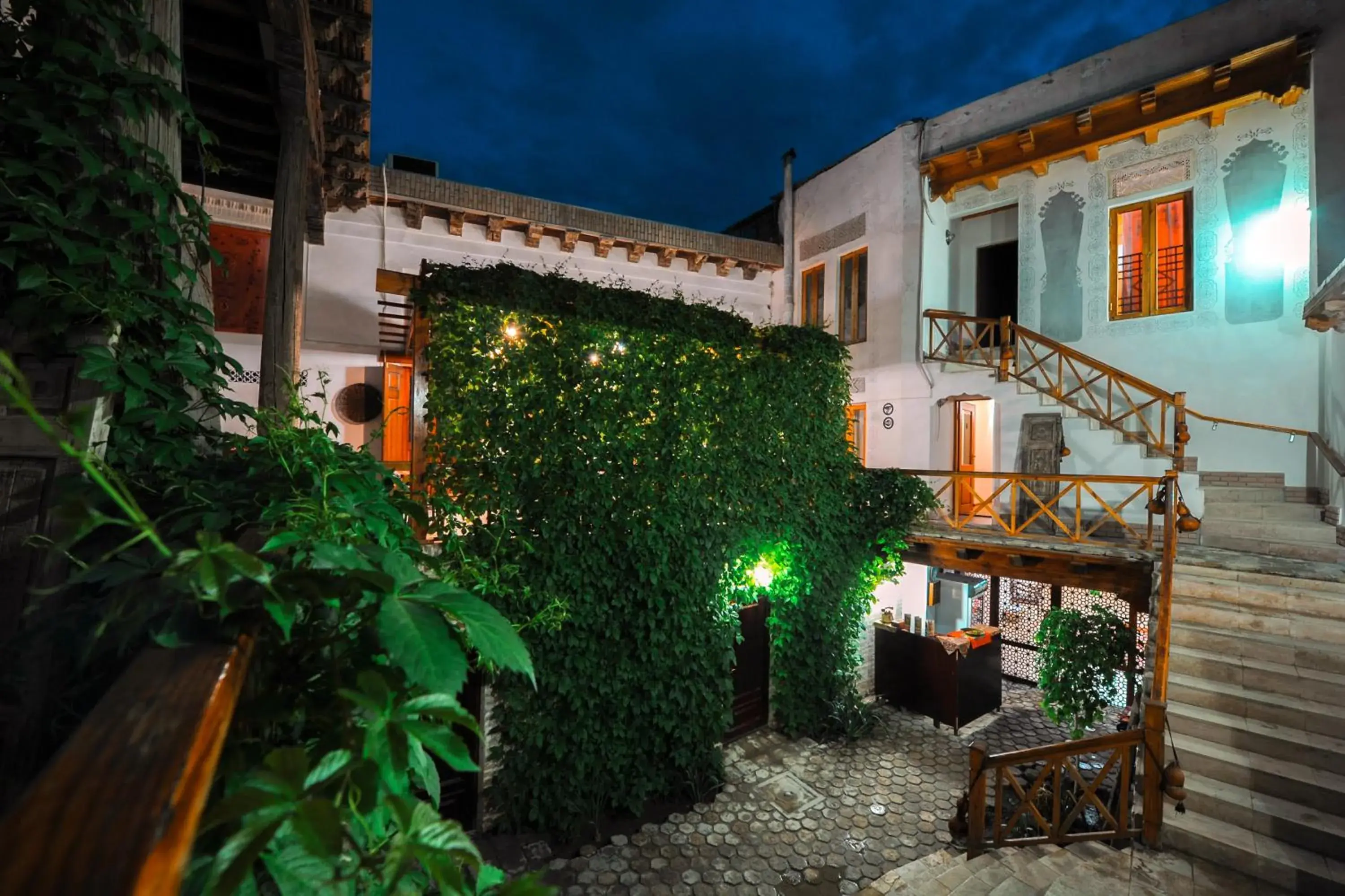 Bibi-Khanym Hotel Bibi-Khanym Hotel