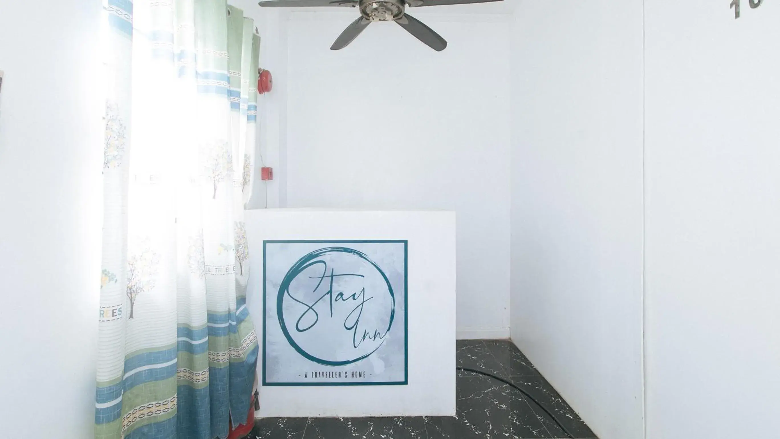 Lobby or reception in Stay Inn Station 2 Boracay by RedDoorz Lobby or reception in Stay Inn Station 2 Boracay by RedDoorz