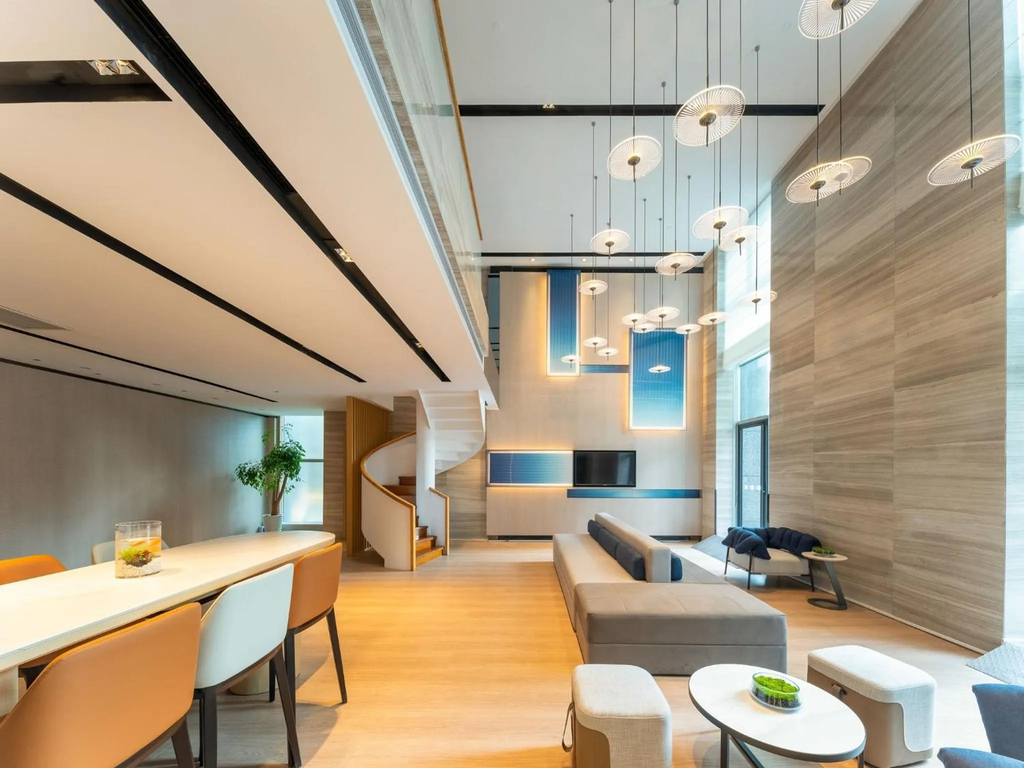 Property building in Holiday Inn Express Hangzhou Huanglong