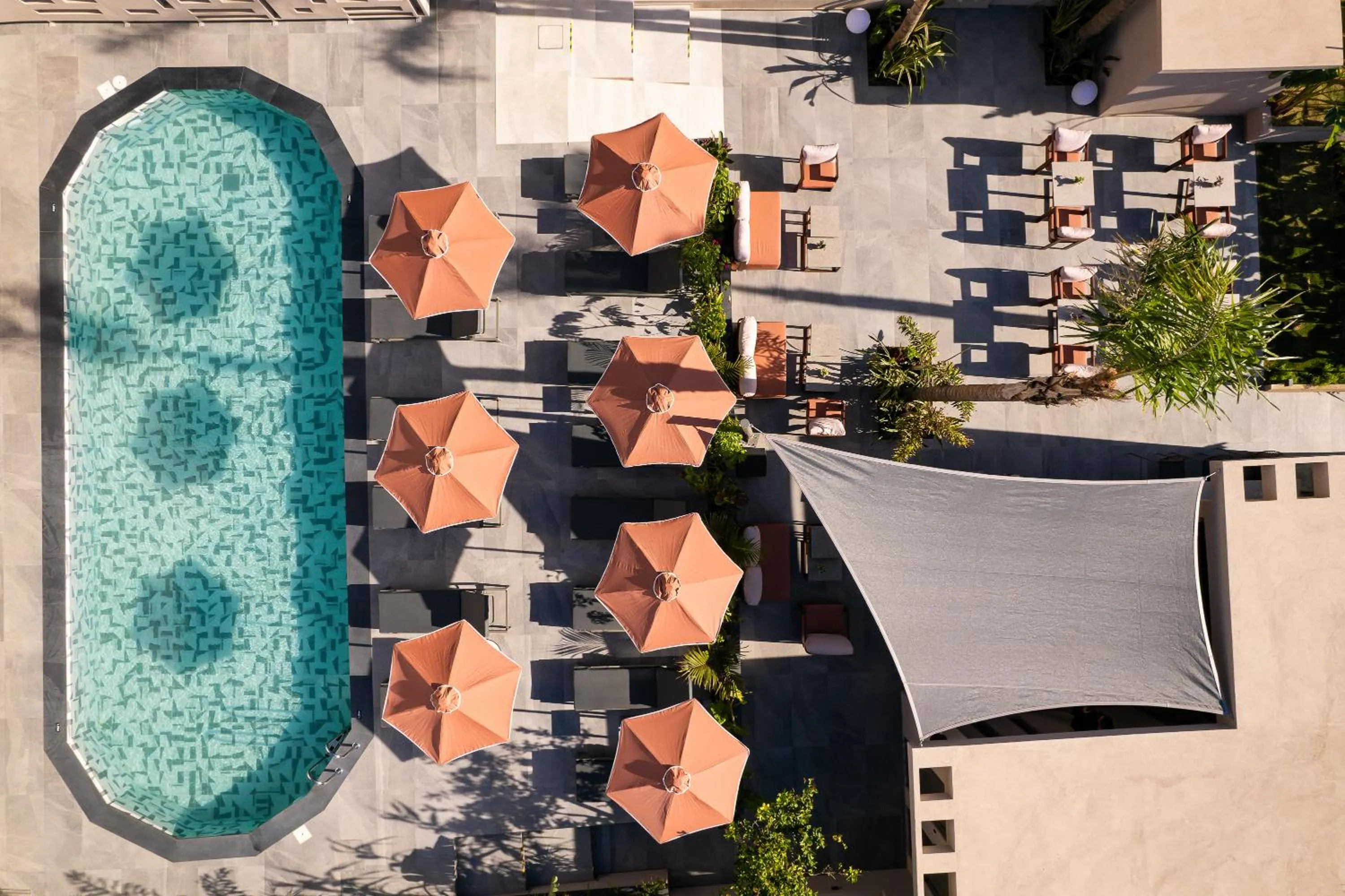 Restaurant/places to eat in Cosmeen Lifestyle Boutique Stay