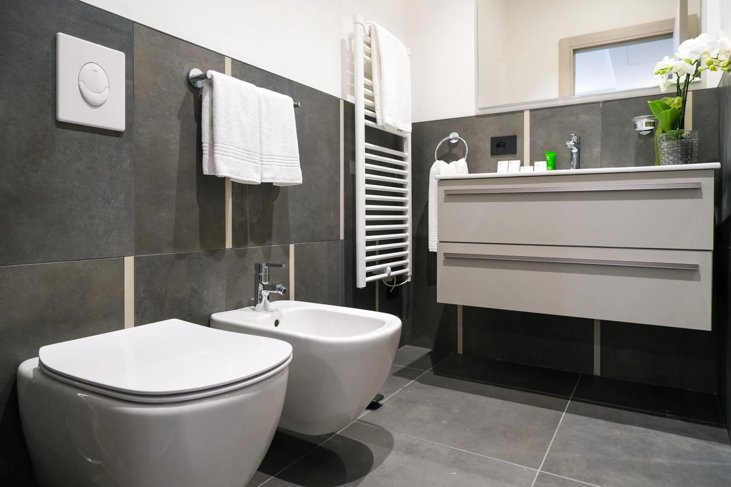 Bathroom in Emerald Green Residence
