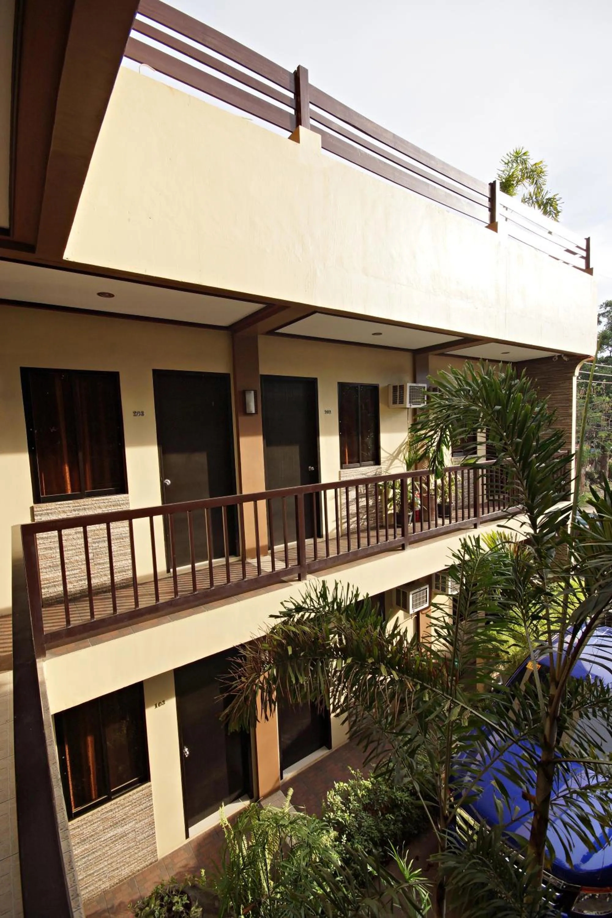 Day in Pacific Palm Suites Davao powered by Cocotel