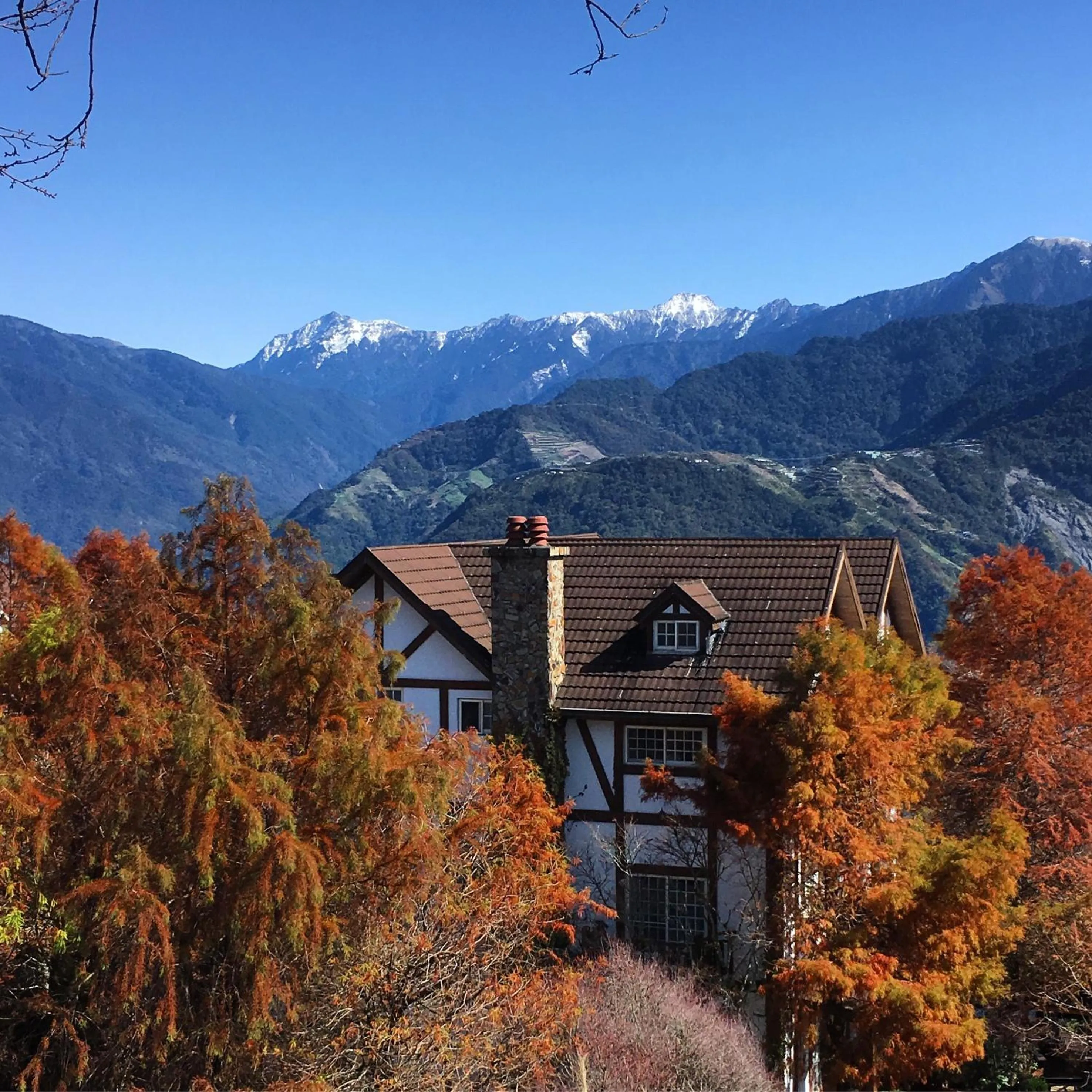 Off site in The Cotswolds Villa