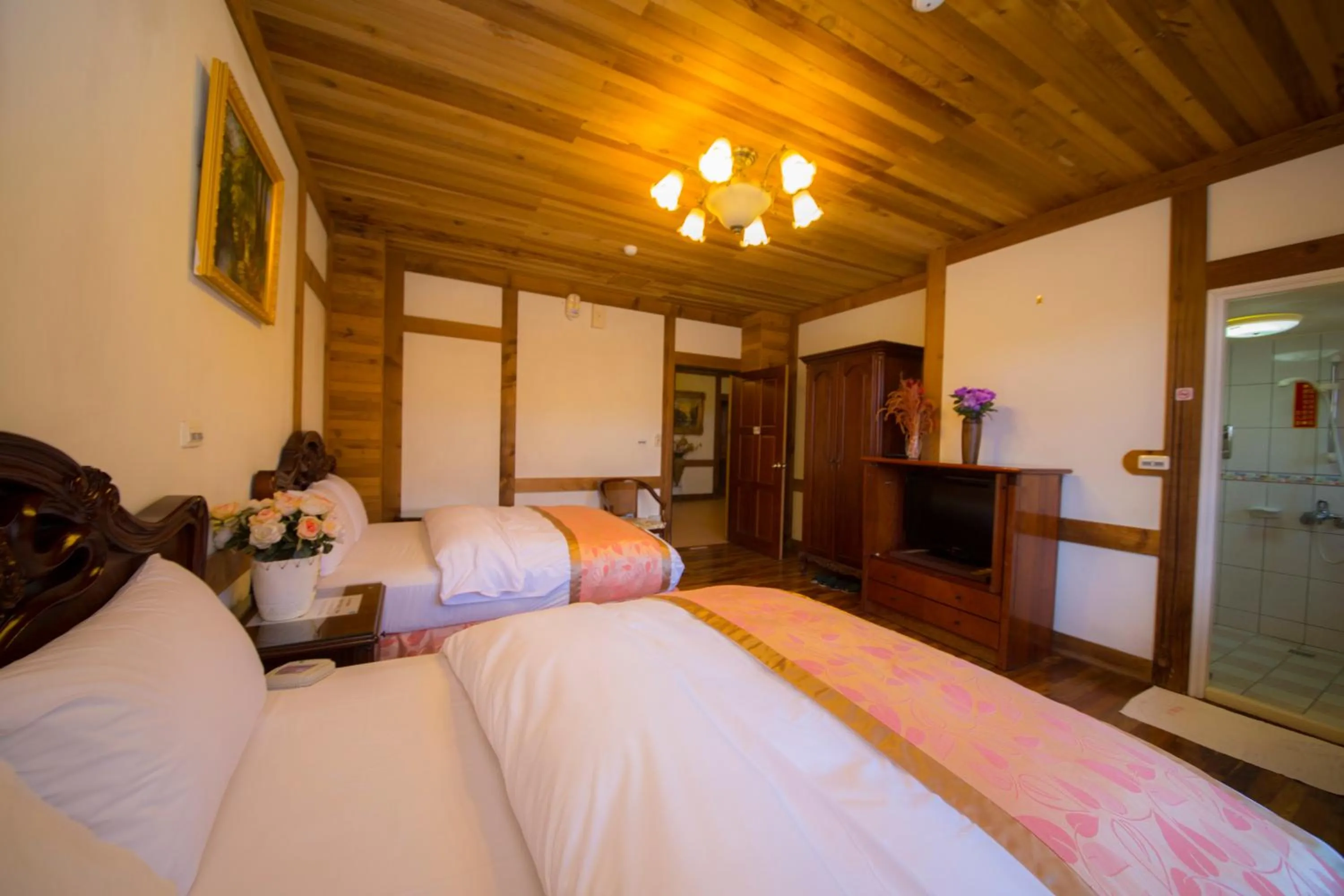 bunk bed, Bed in The Cotswolds Villa