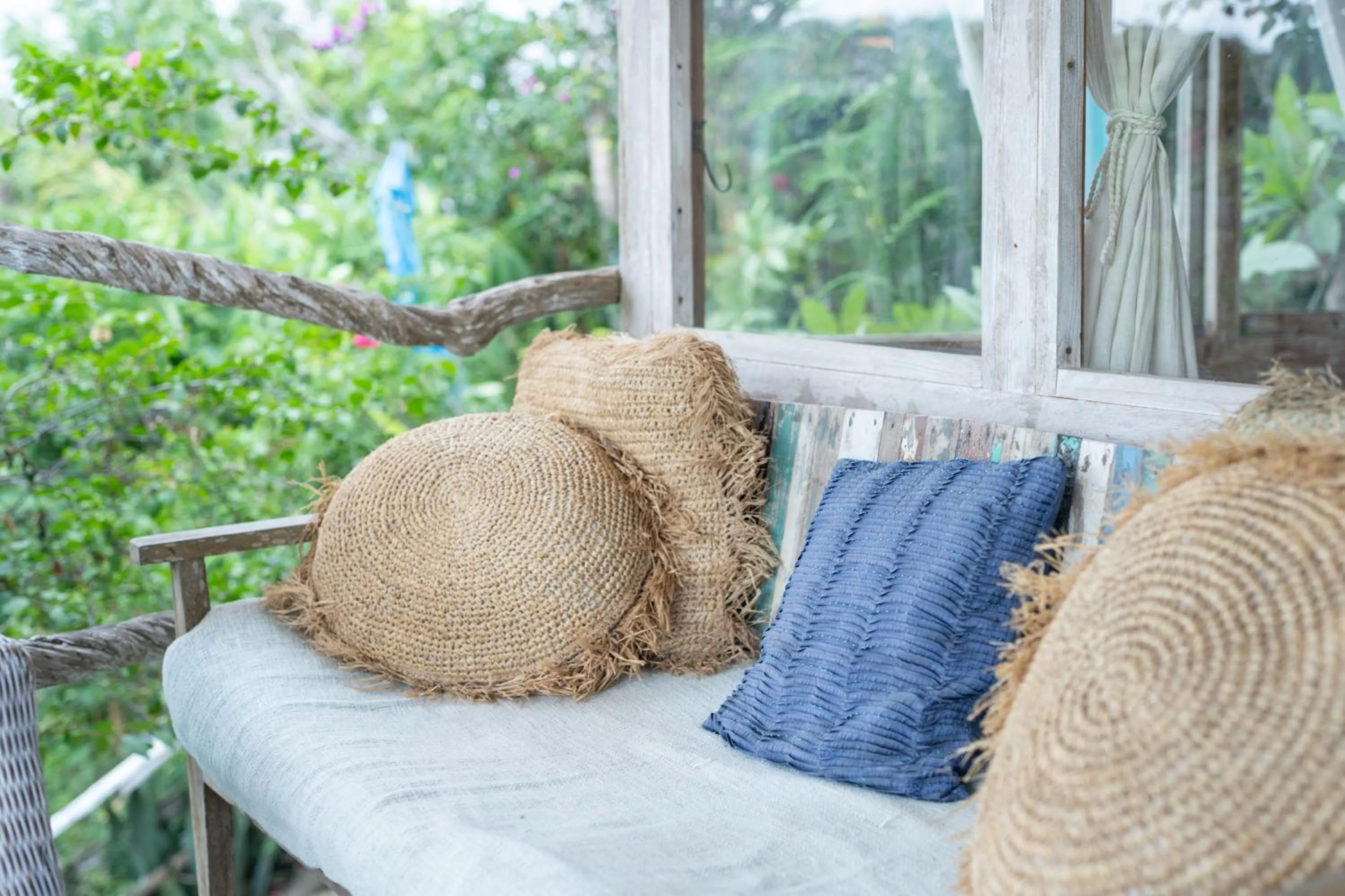 Seating area in Selini Hills