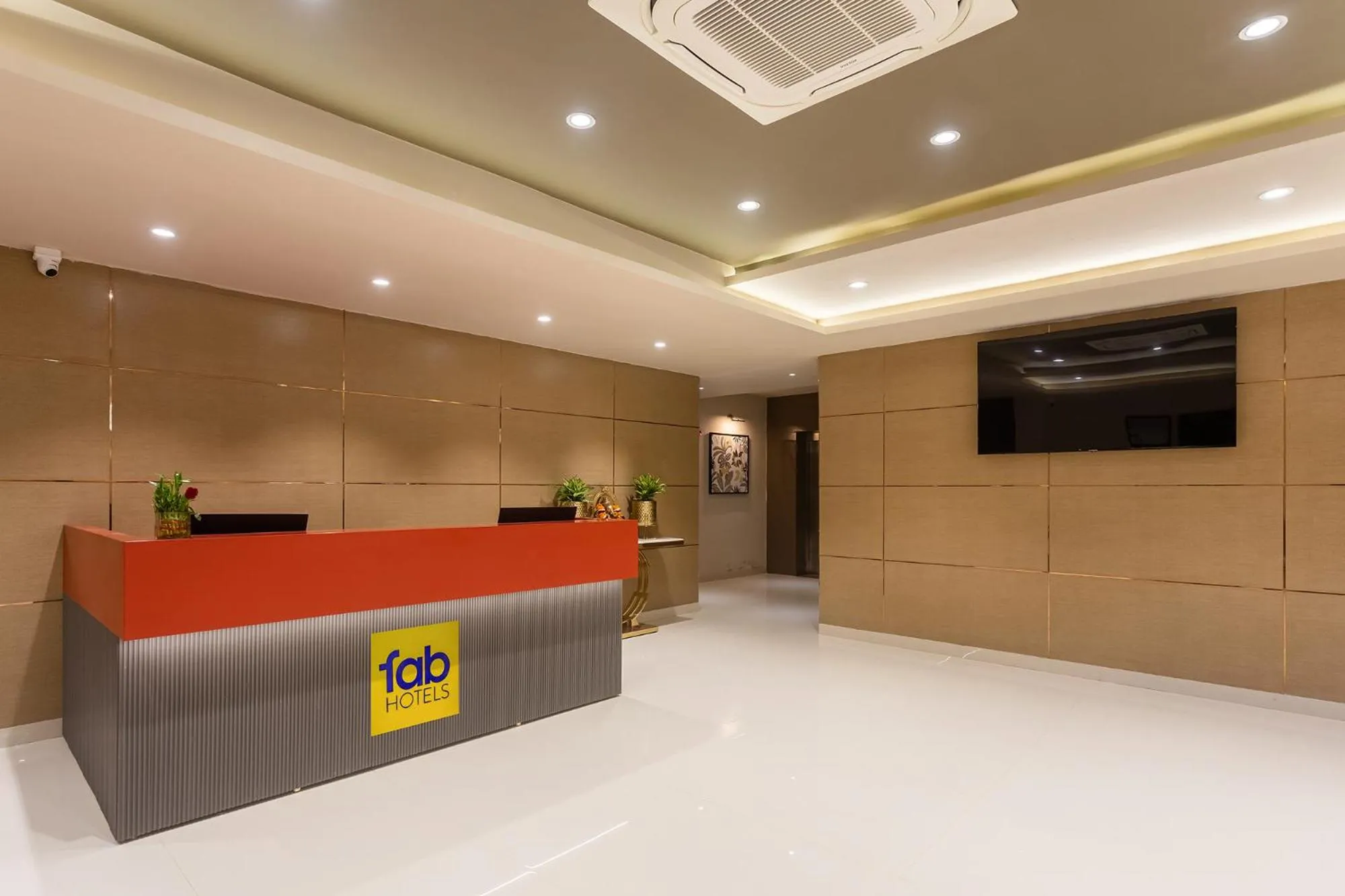 Lobby or reception in FabHotel Orange Oasis