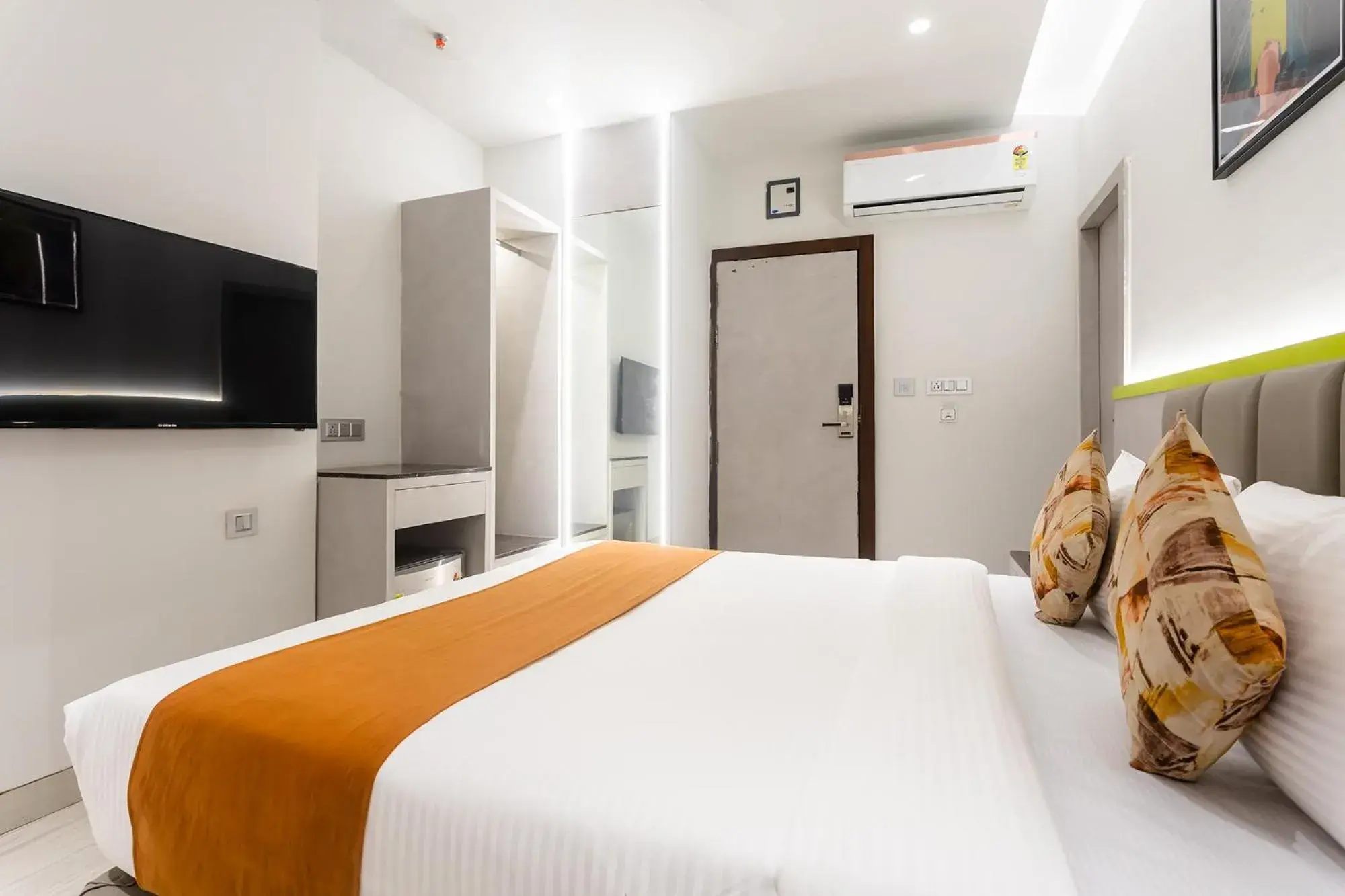 Bed in FabHotel Orange Oasis Bed in FabHotel Orange Oasis