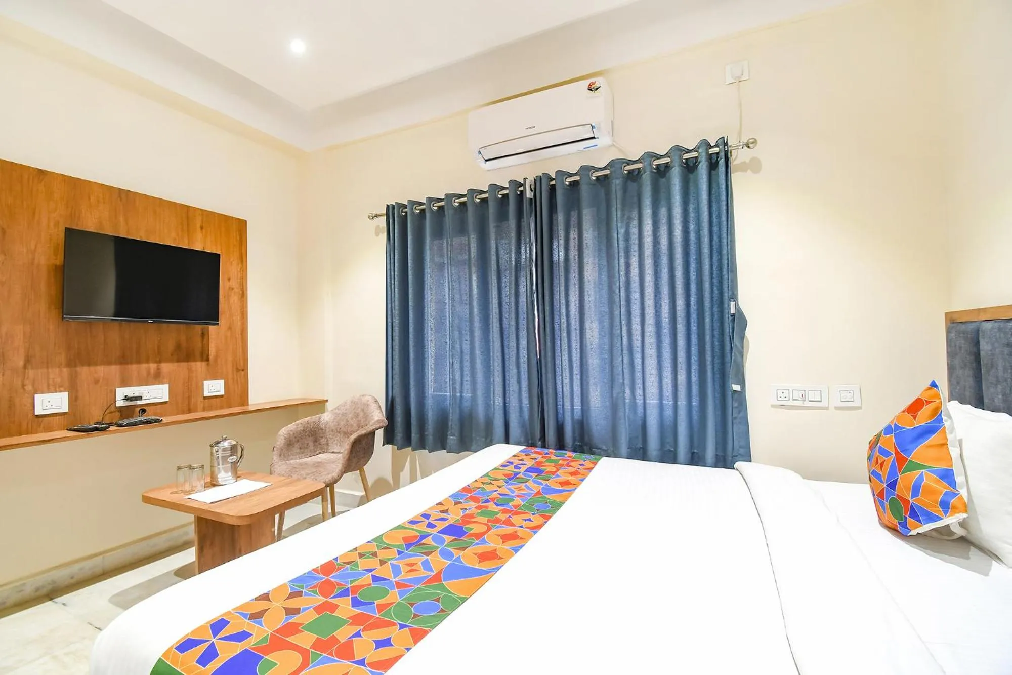 Bed in FabHotel Prime The Golden Plaza - Nr Tarapith Temple