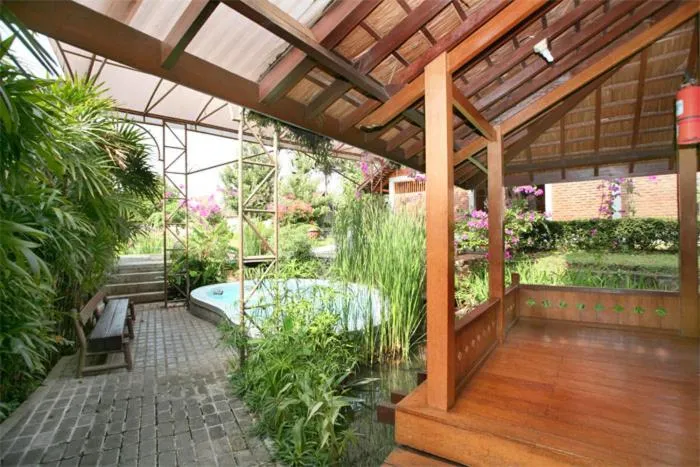 Kampung Sumber Alam Garut