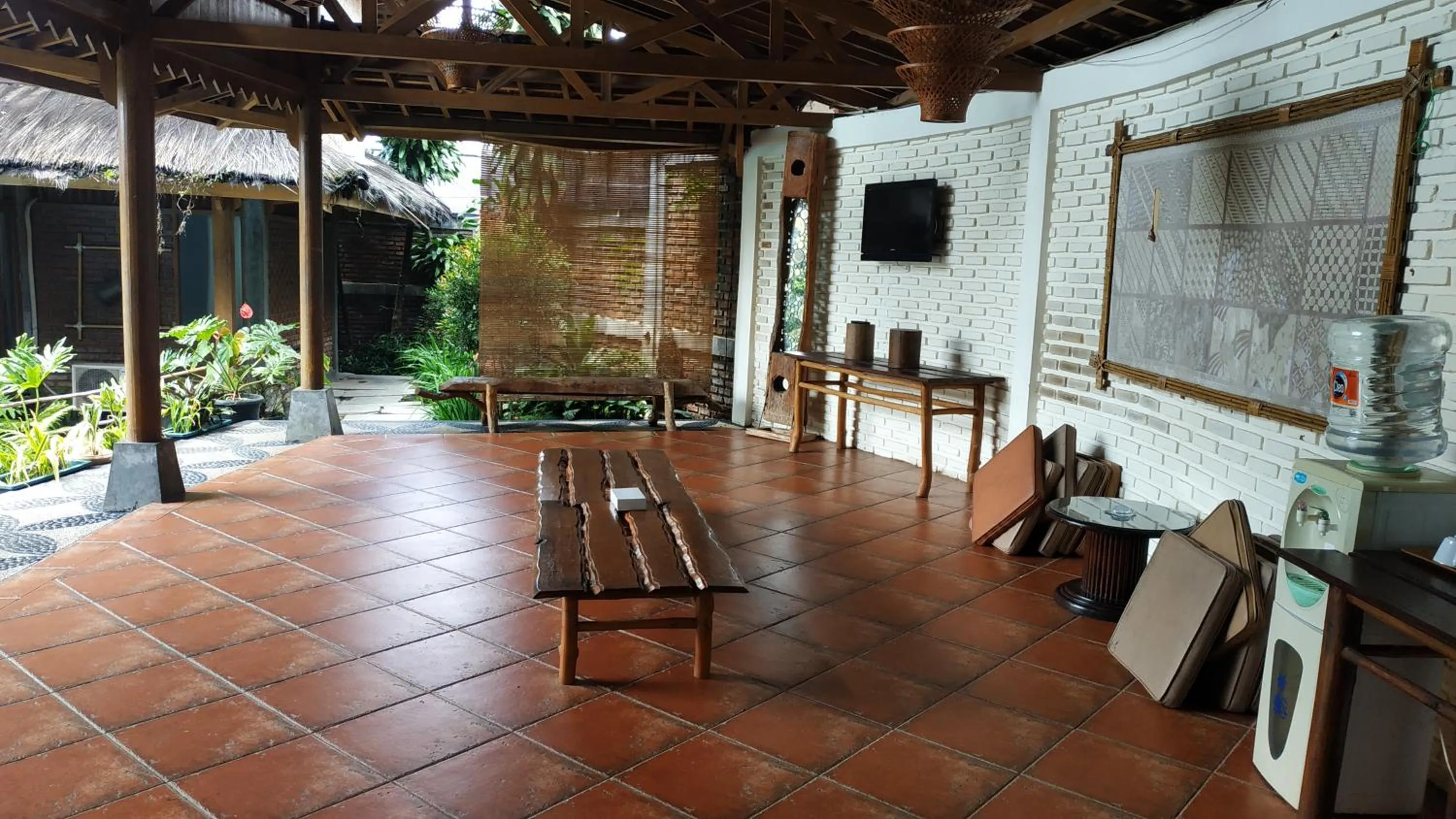 Kampung Sumber Alam Garut