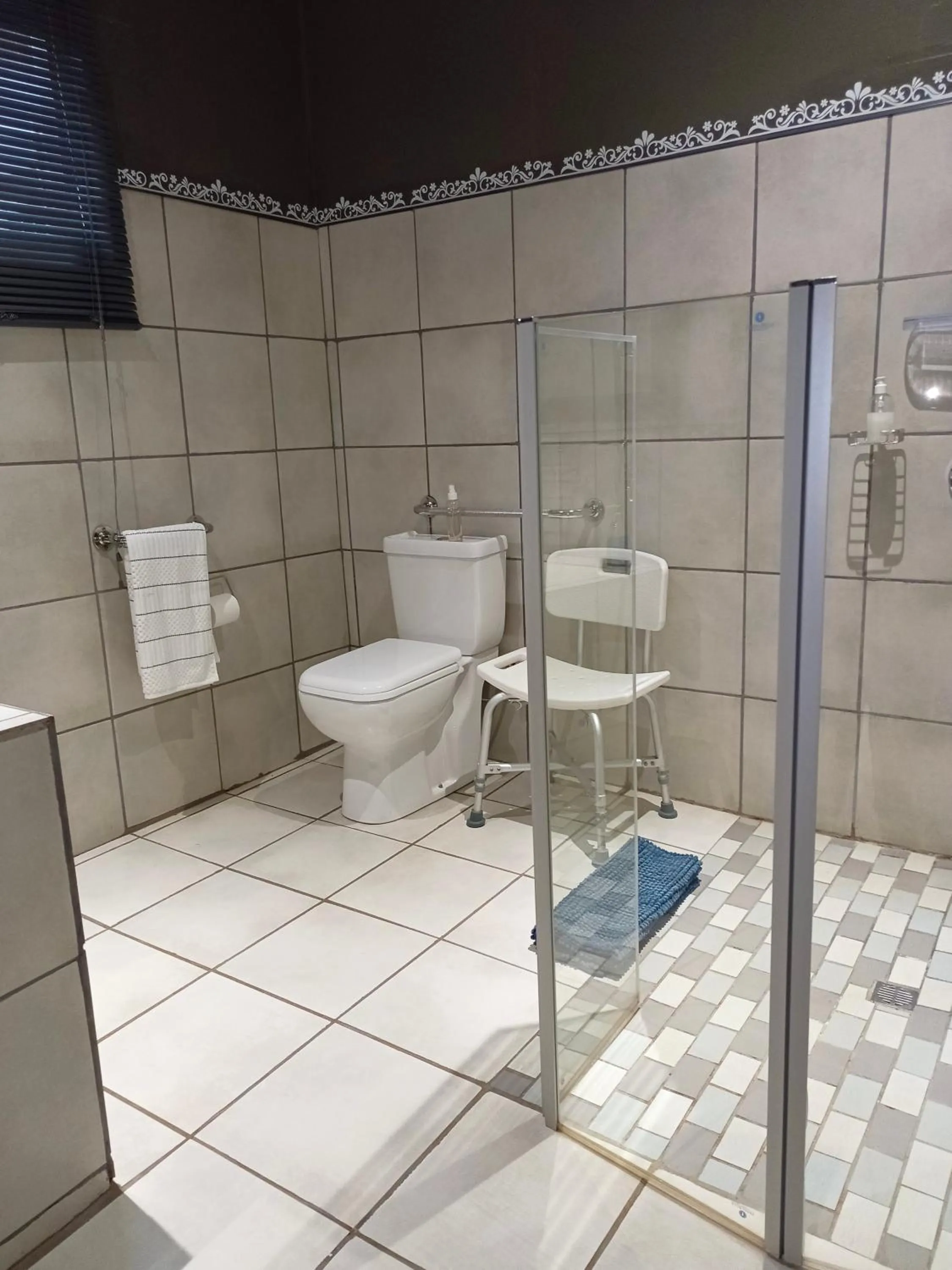 Bathroom in 21 On Coetzee Guest House