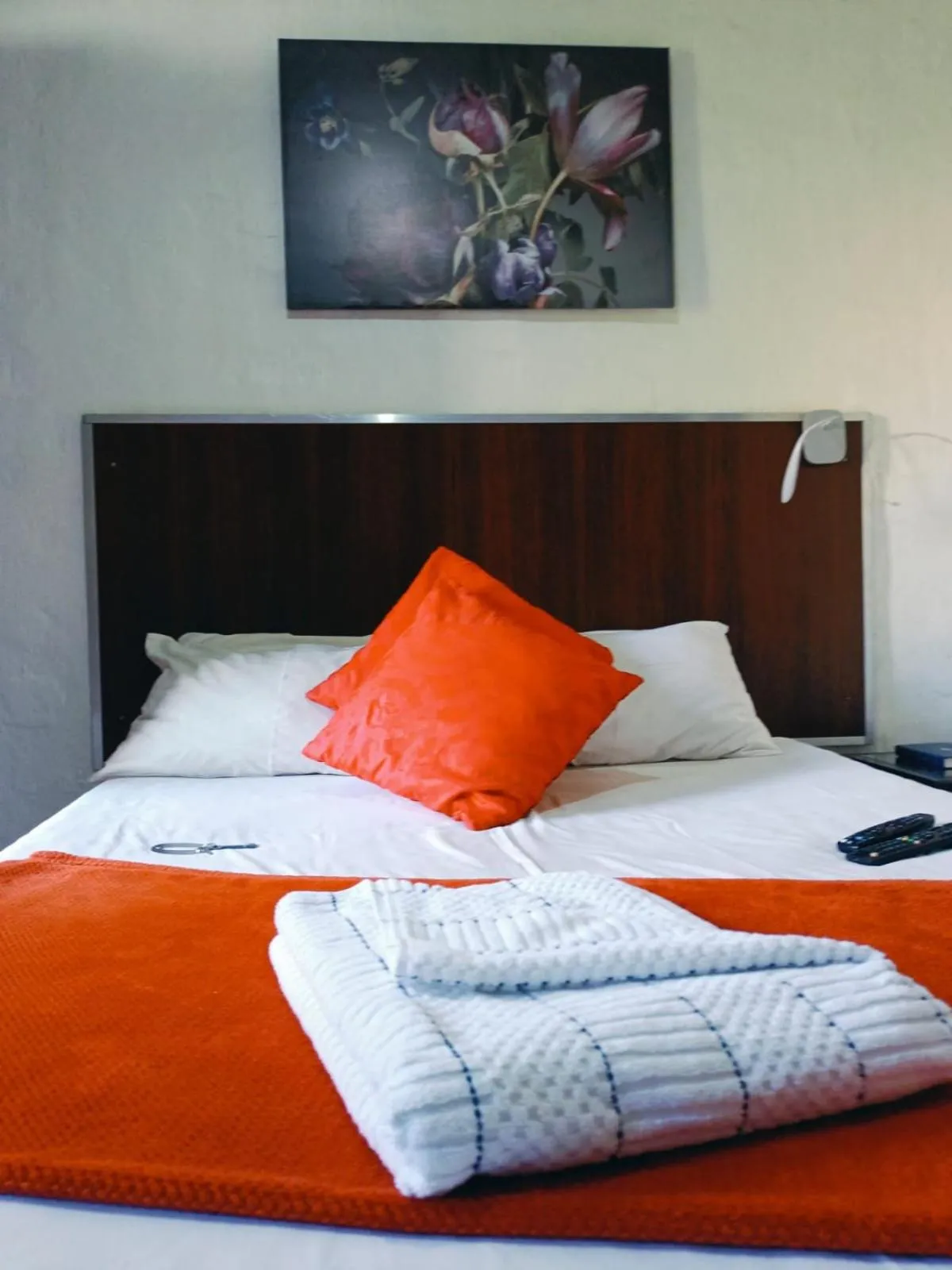 Bedroom, Bed in 21 On Coetzee Guest House