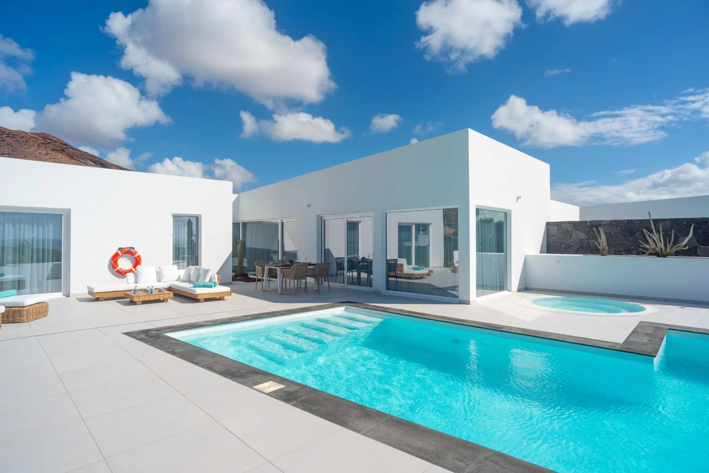 Ereza Hoopoe Villas