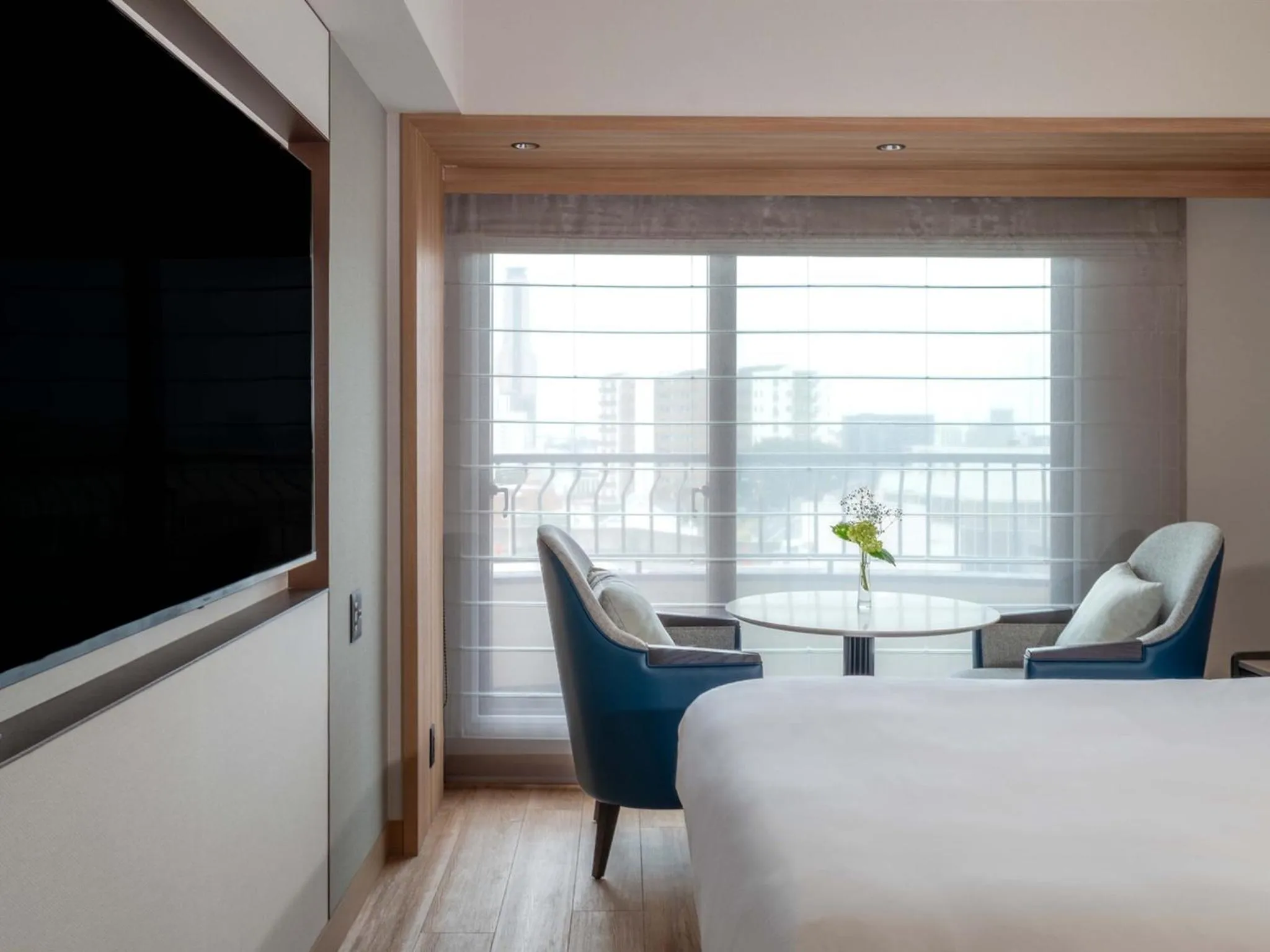 Photo of the whole room, Bed in Grand Hotel Hamamatsu