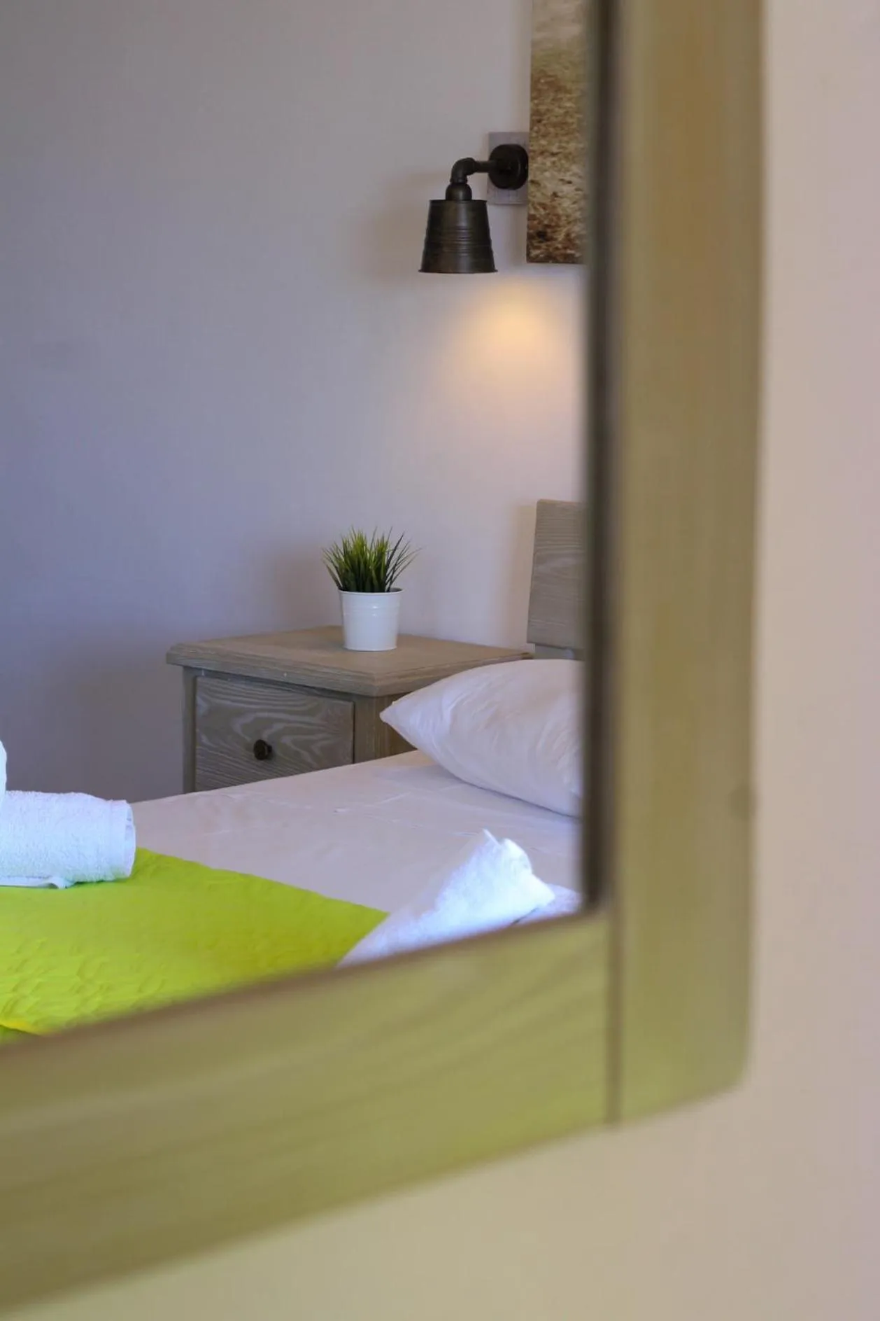 Photo of the whole room, Bed in Mistral-Patmos