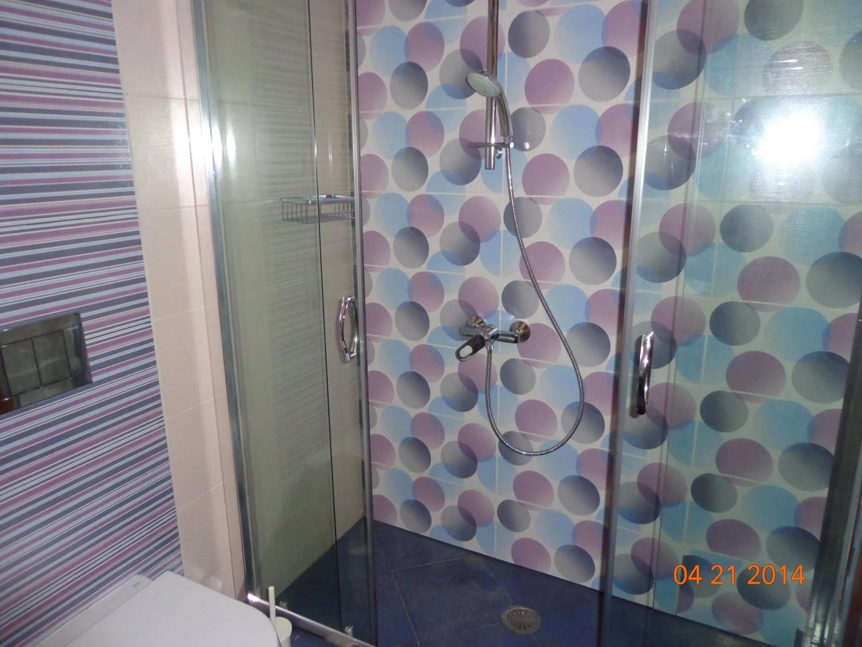 Shower in Mistral-Patmos