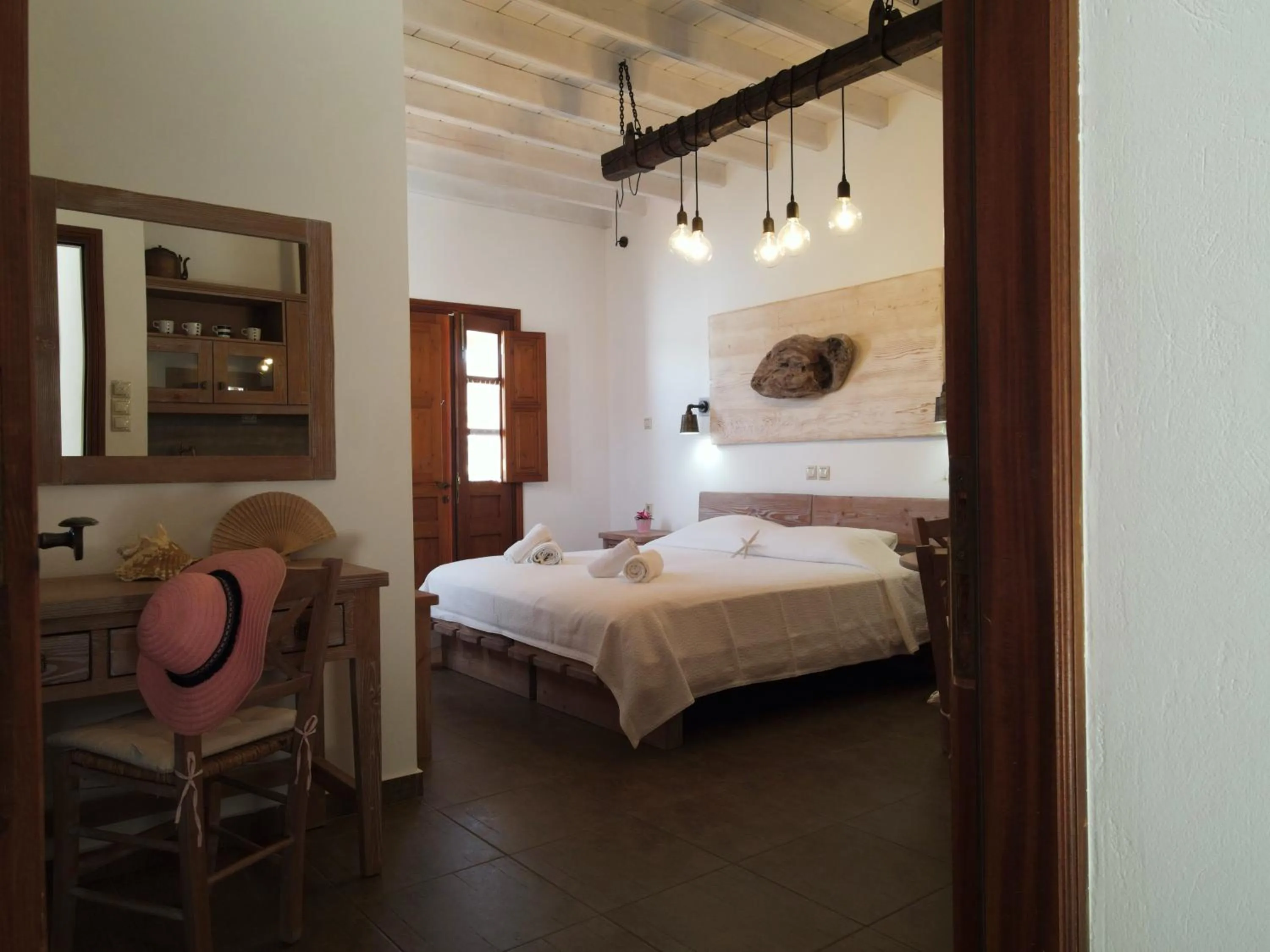 Bed in Mistral-Patmos