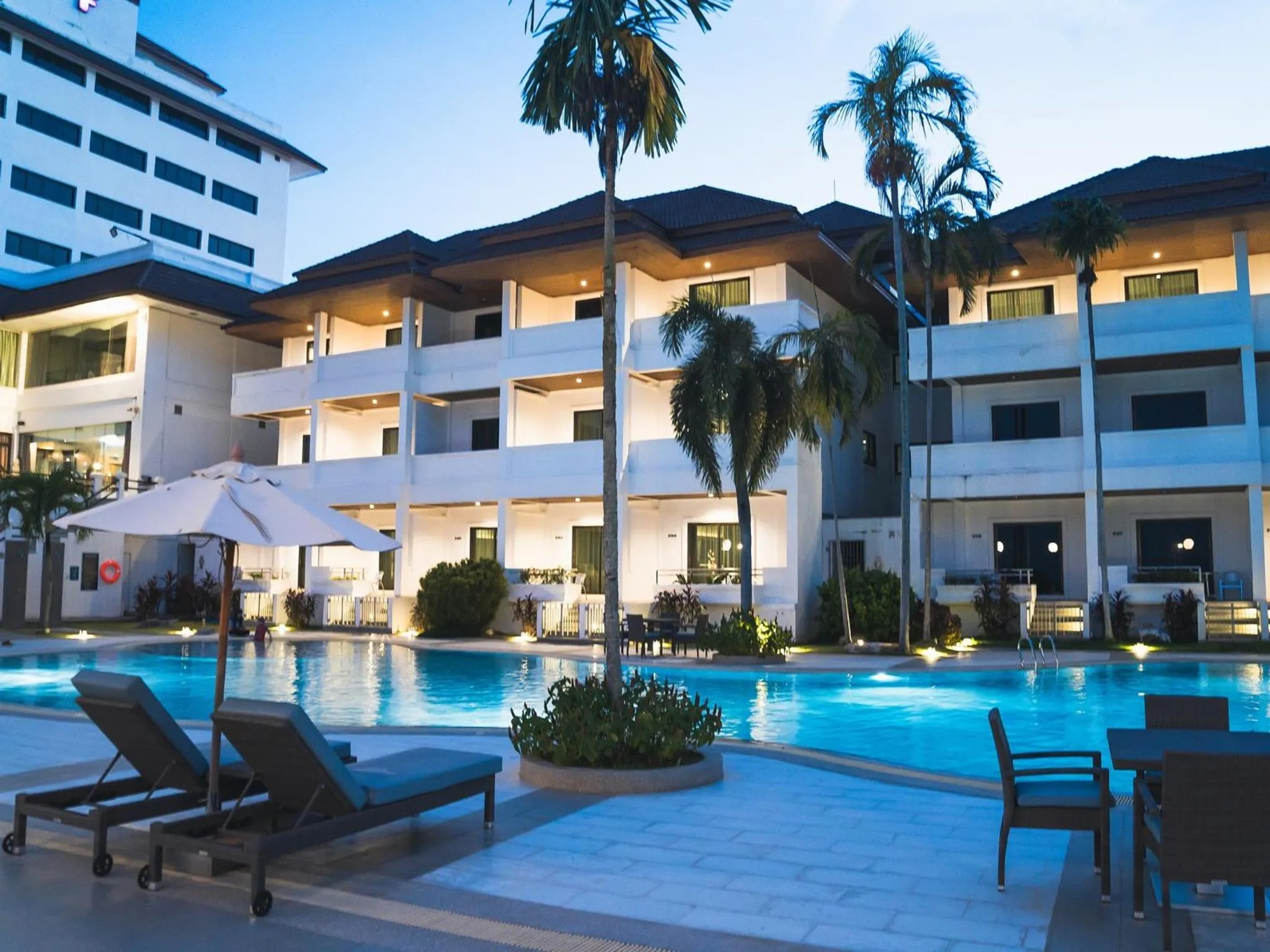 Property building in Fortune River View Hotel Nakhon Phanom