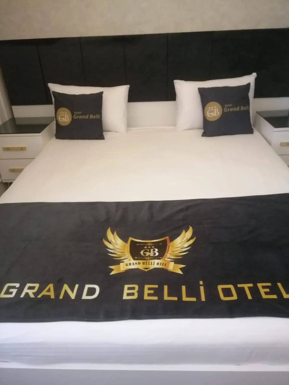 Bed in GRAND BELLİ OTEL