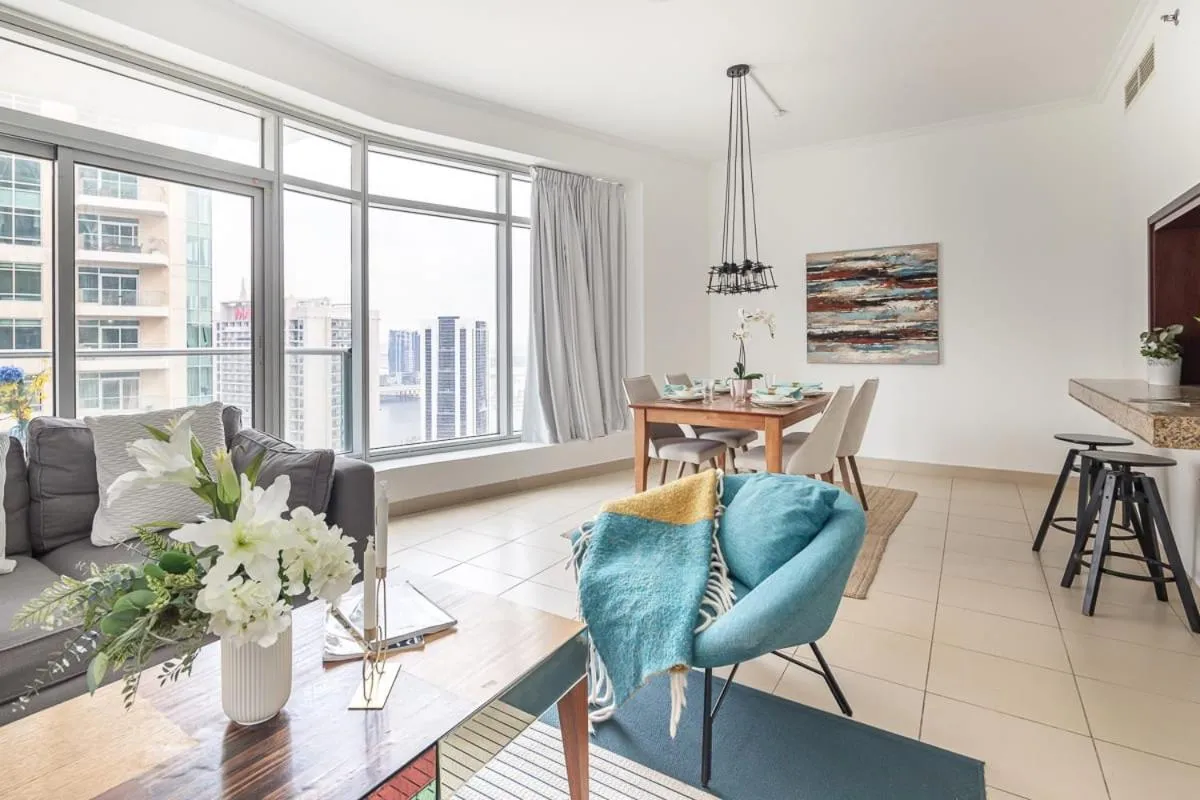 Frank Porter - Burj Views