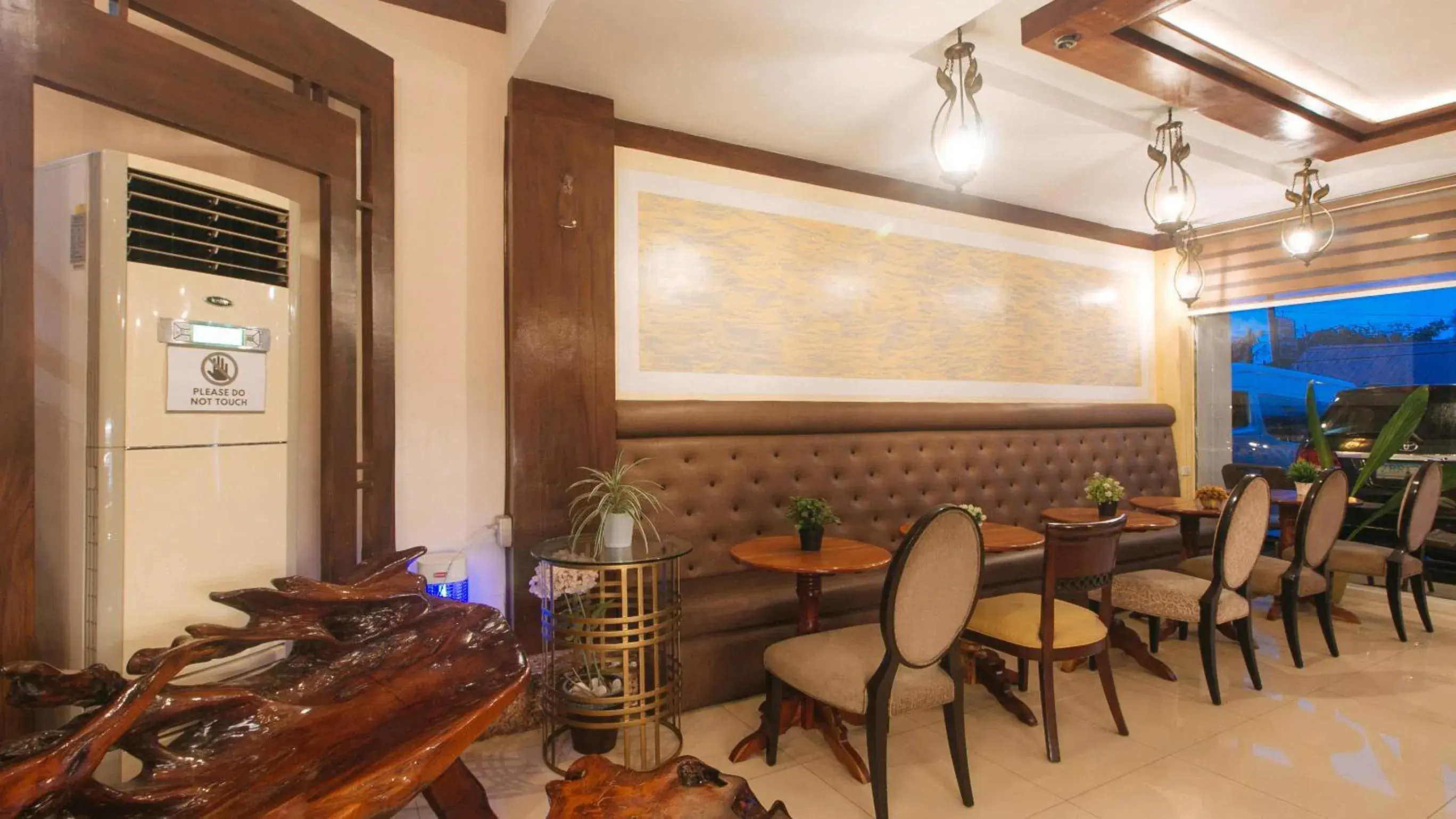 Lobby or reception in Buenas J Hotel and Spa Lobby or reception in Buenas J Hotel and Spa