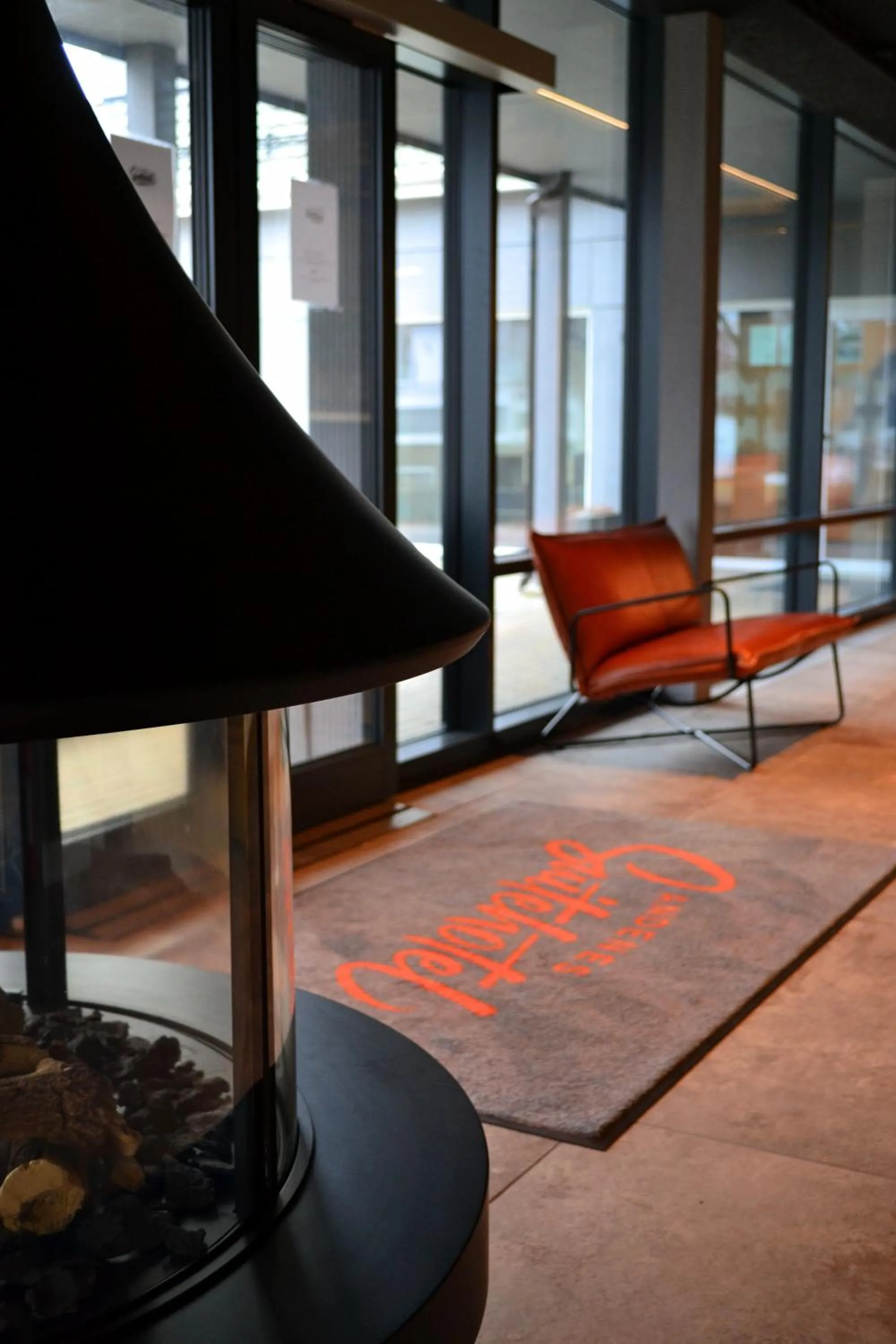 Lobby or reception in Andenes Suitehotel