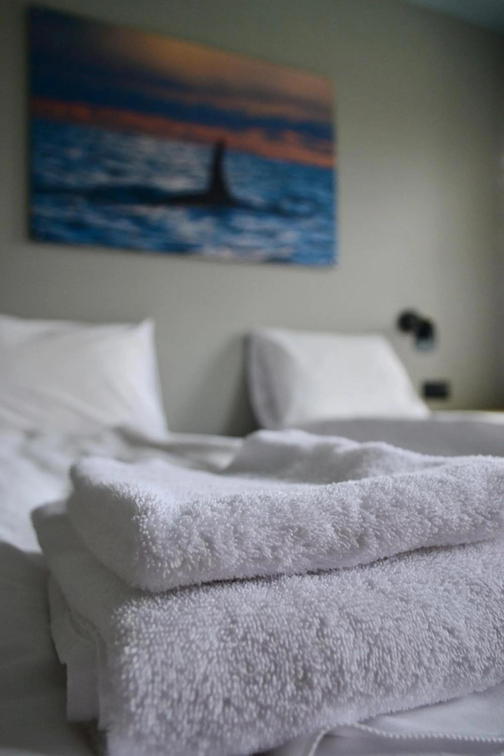 Bed in Andenes Suitehotel