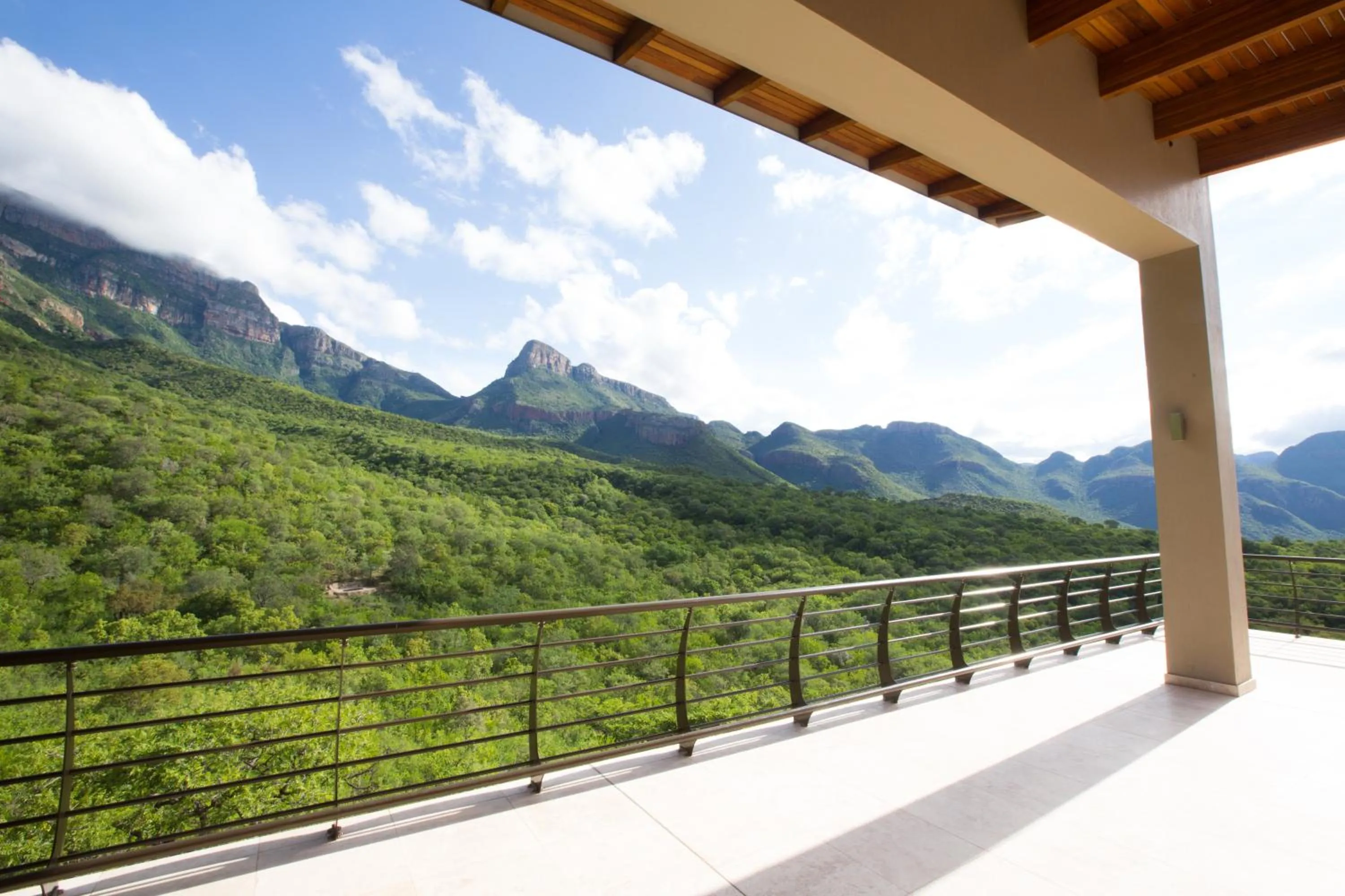 Property building in umVangati House