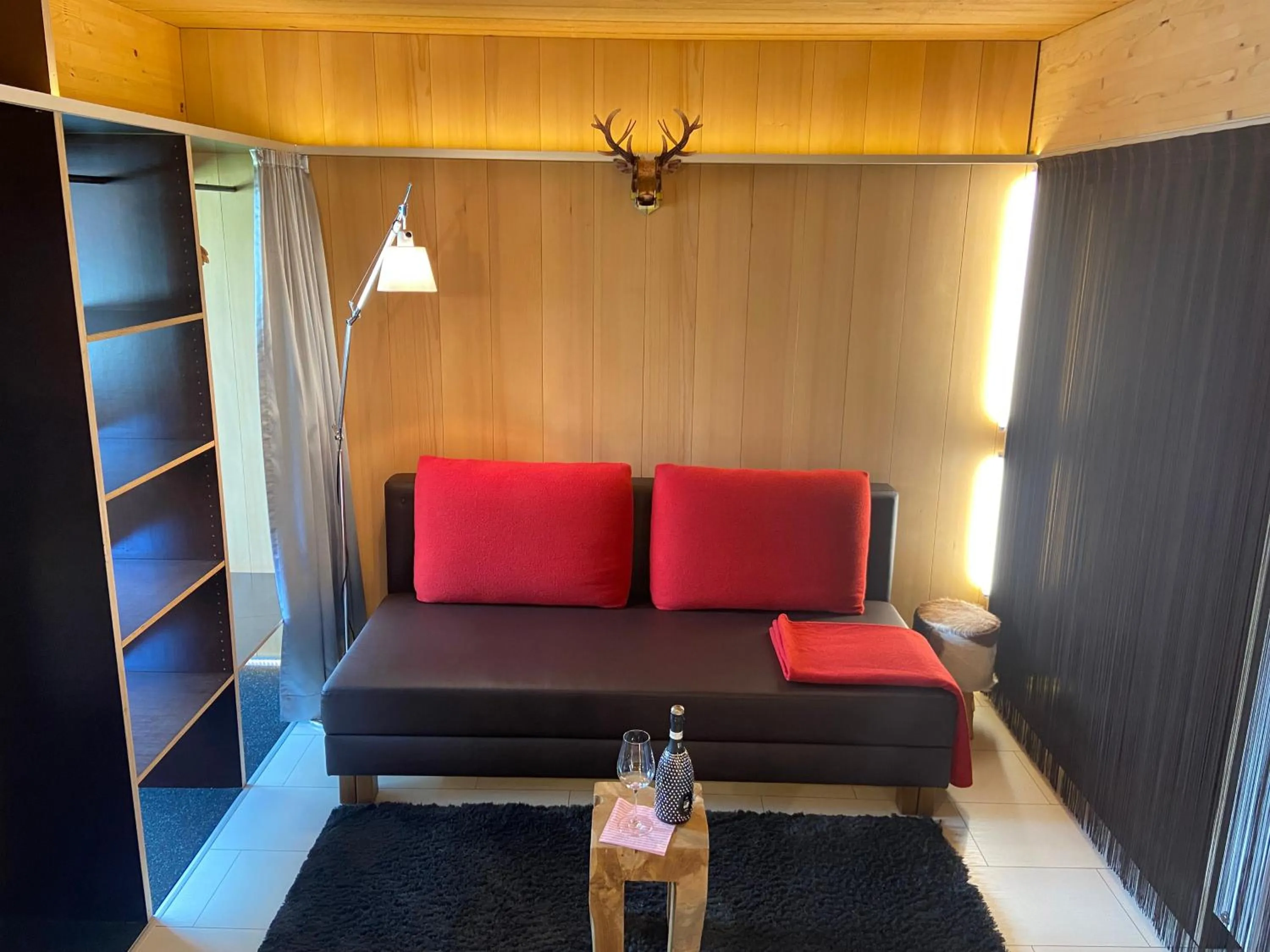 Photo of the whole room in Kar Design Appartements