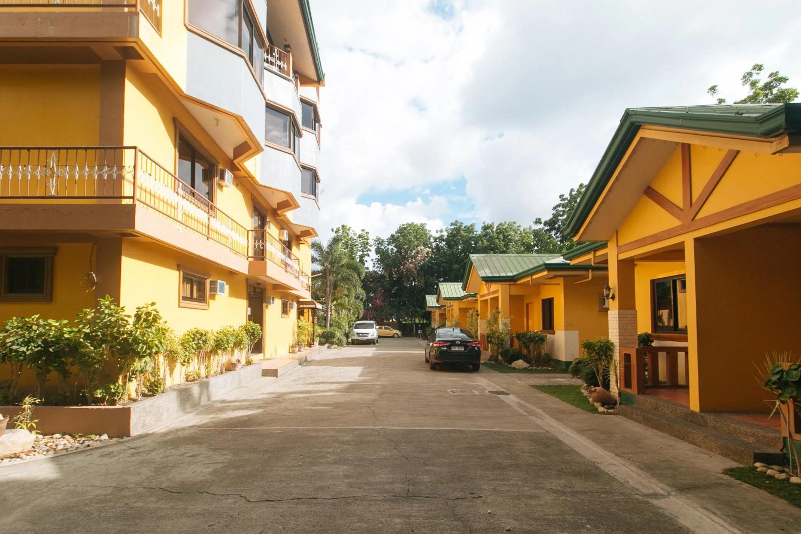 Neighbourhood in RedDoorz @ Farm Side Hotel Laoag City