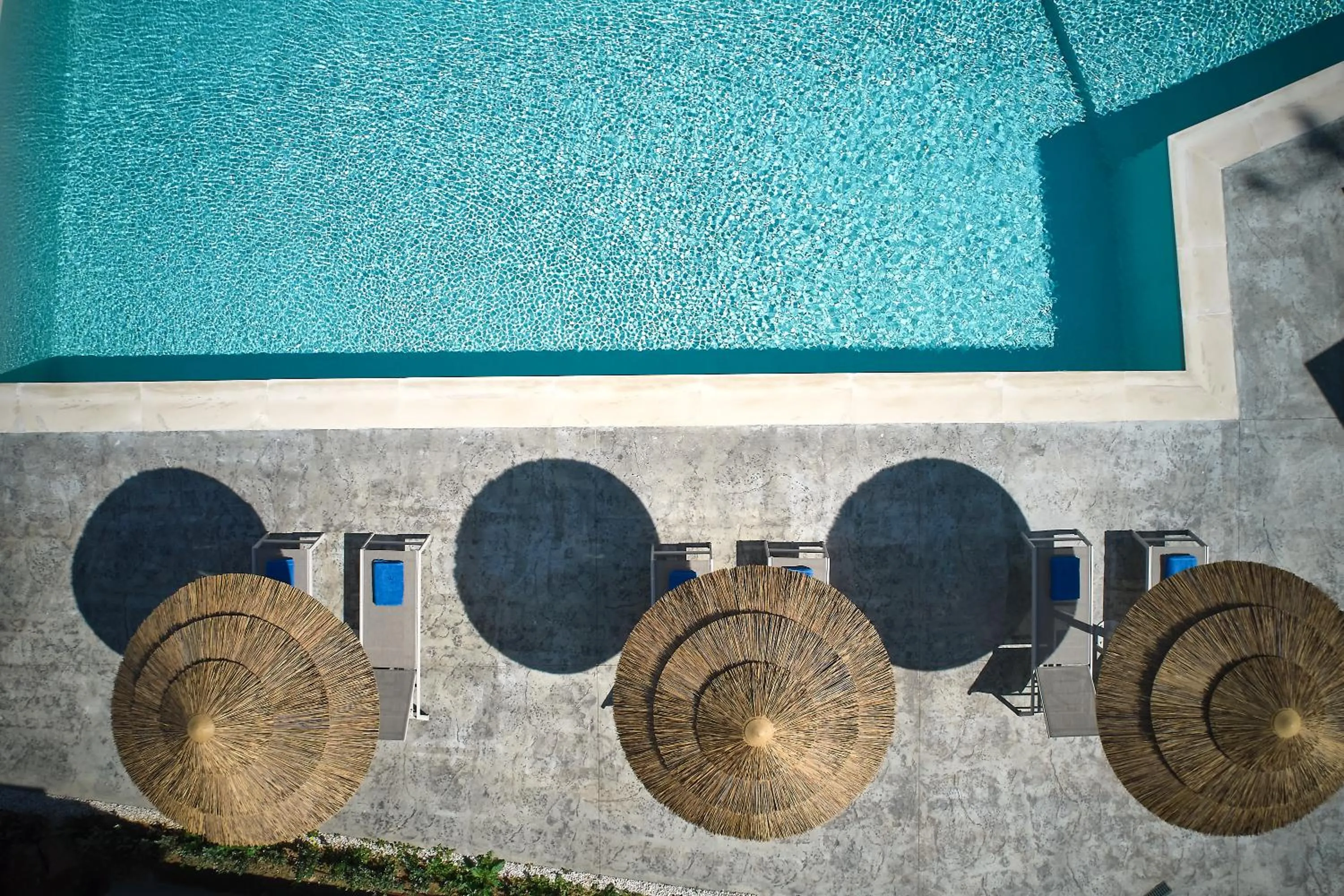Swimming pool in Villaggio Mare Suites