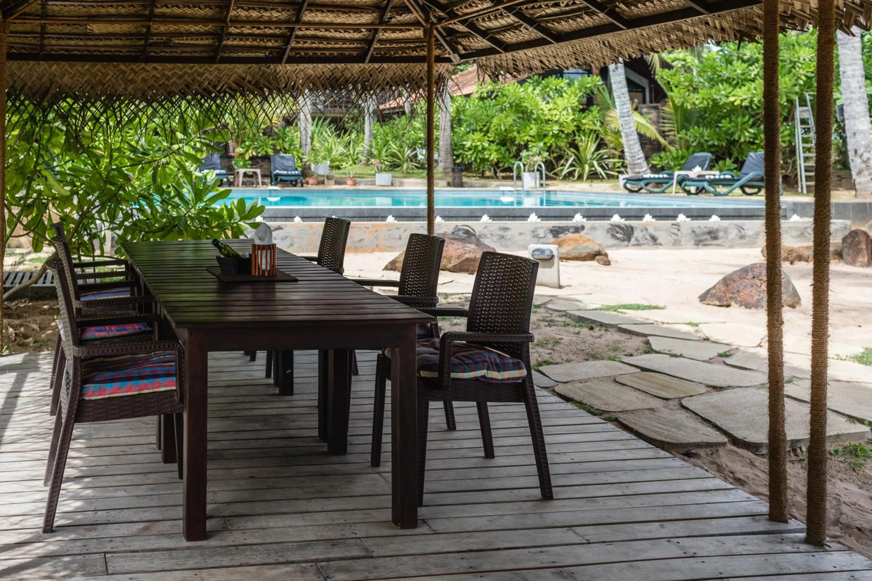 Restaurant/places to eat in Seven Turtles