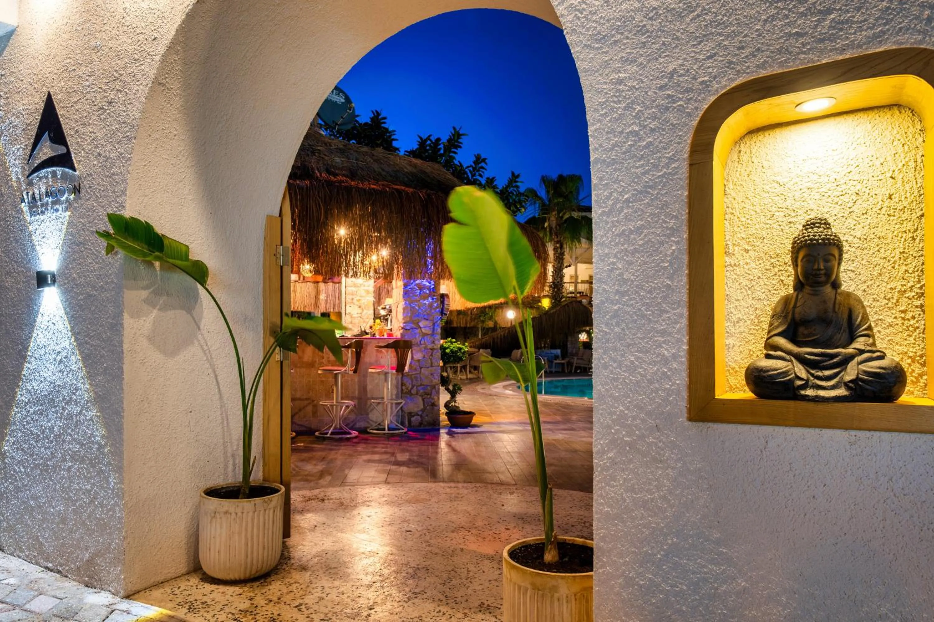 Ata Lagoon Beach Hotel