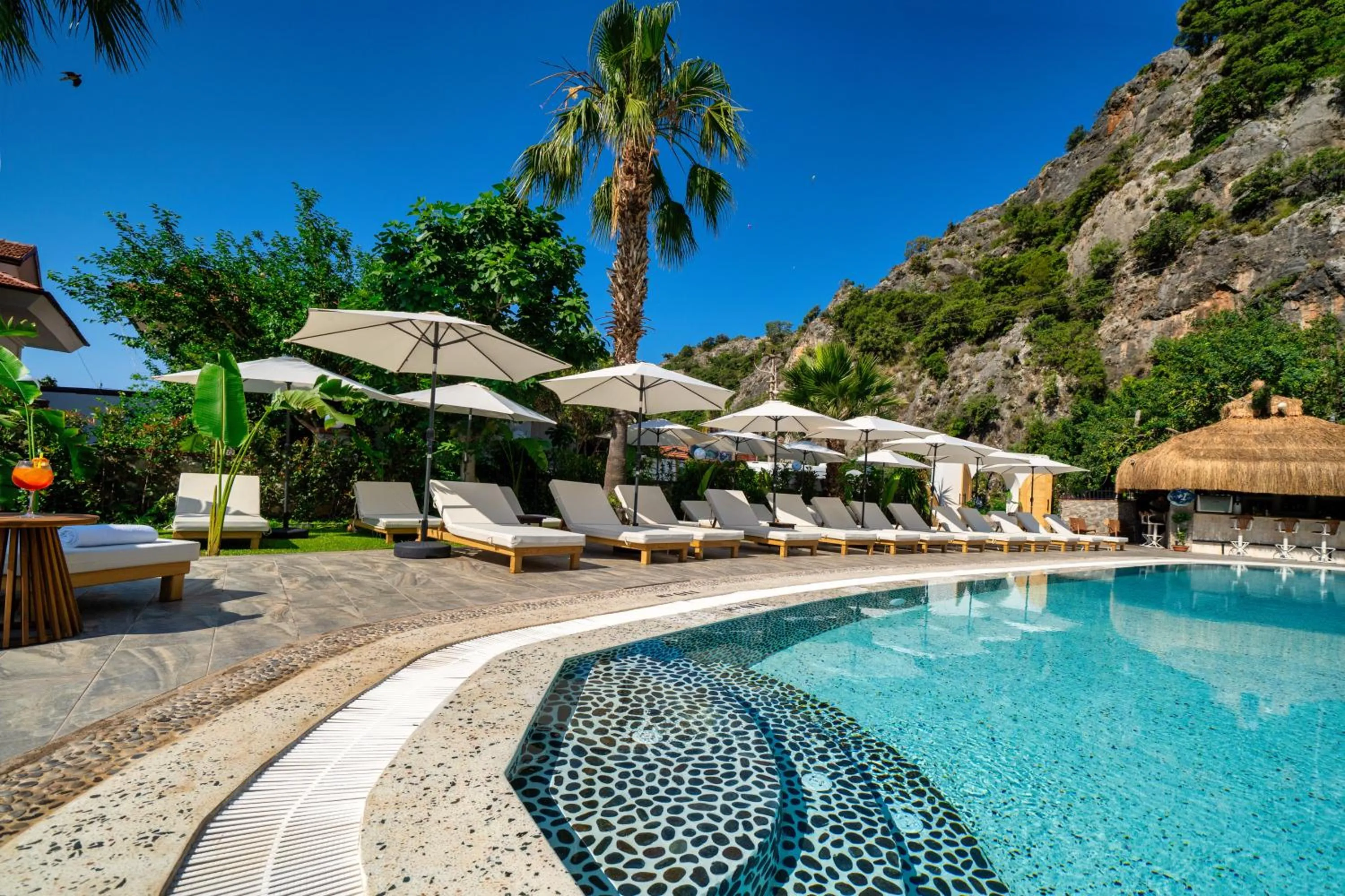 Ata Lagoon Beach Hotel