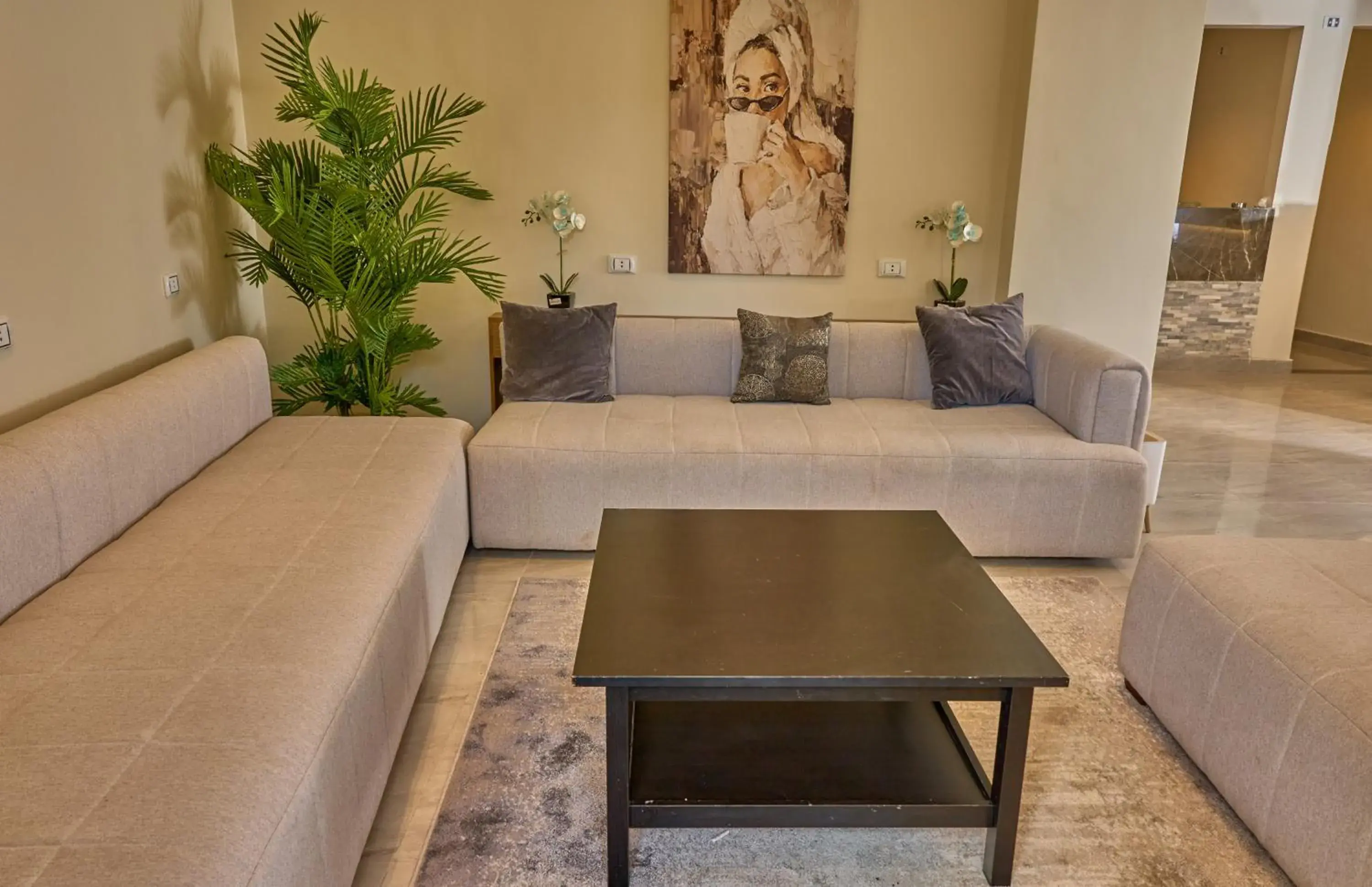 Restaurant/places to eat in Lotus Inn Restaurant/places to eat in Lotus Inn