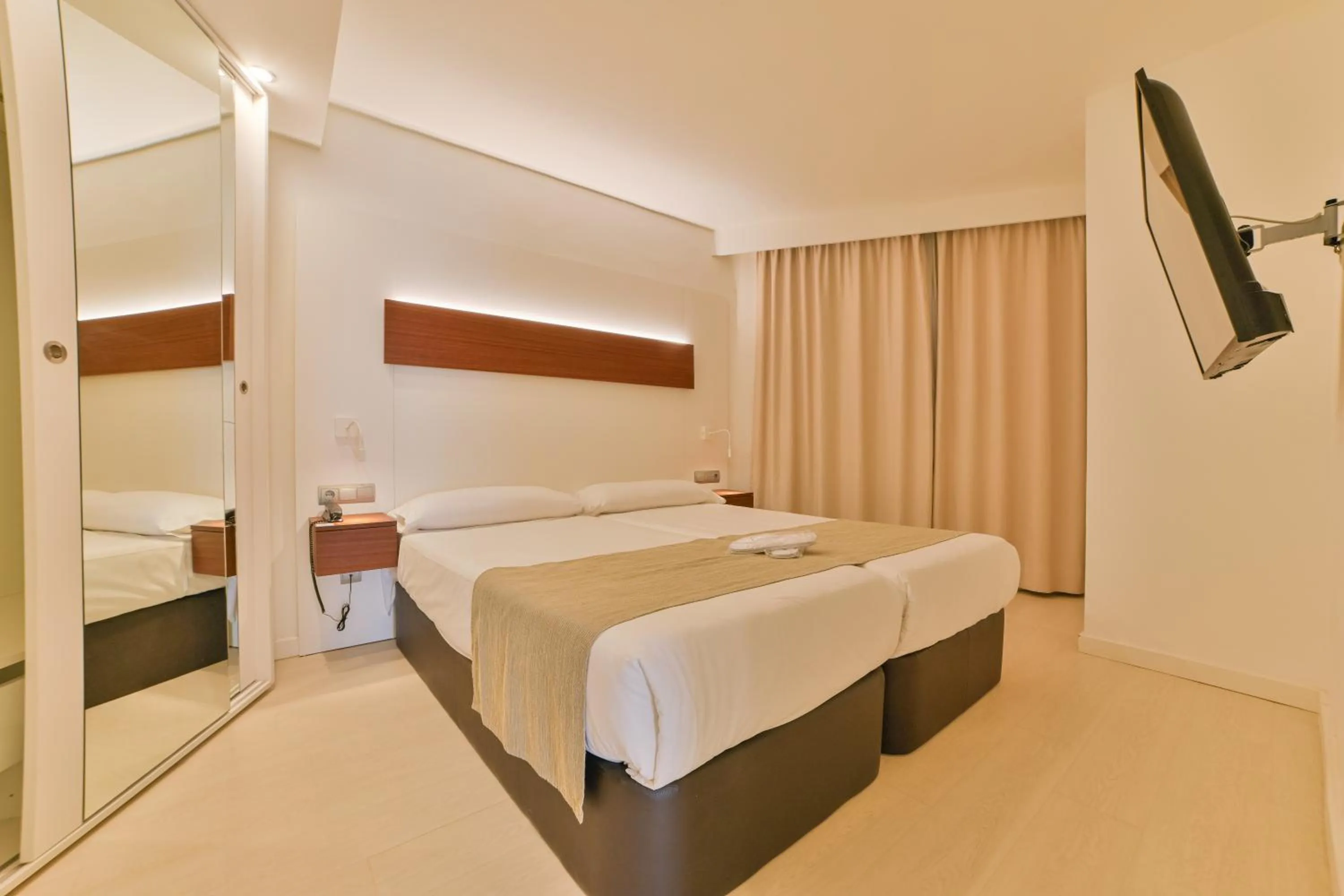 Bed in Apartamentos Azul Playa