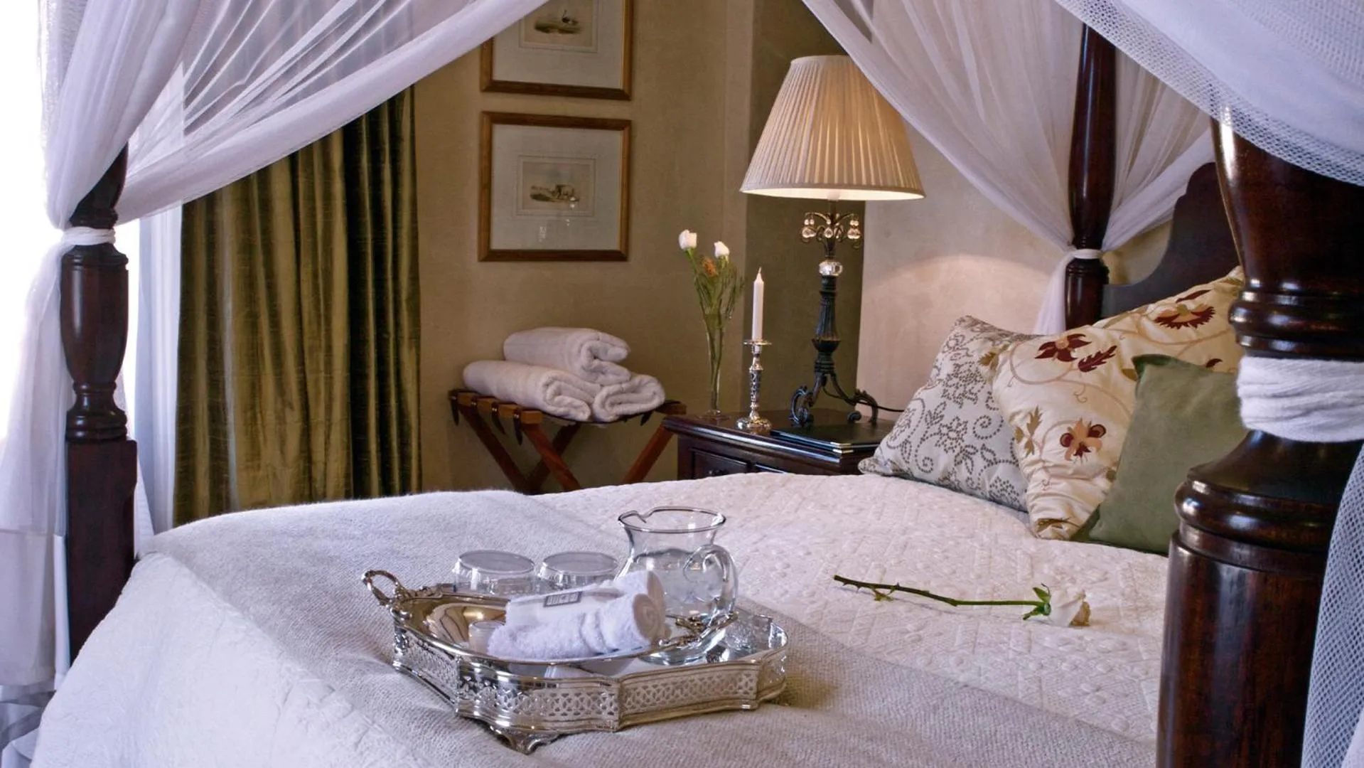 Bedroom, Bed in Mount Camdeboo Private Game Reserve by NEWMARK