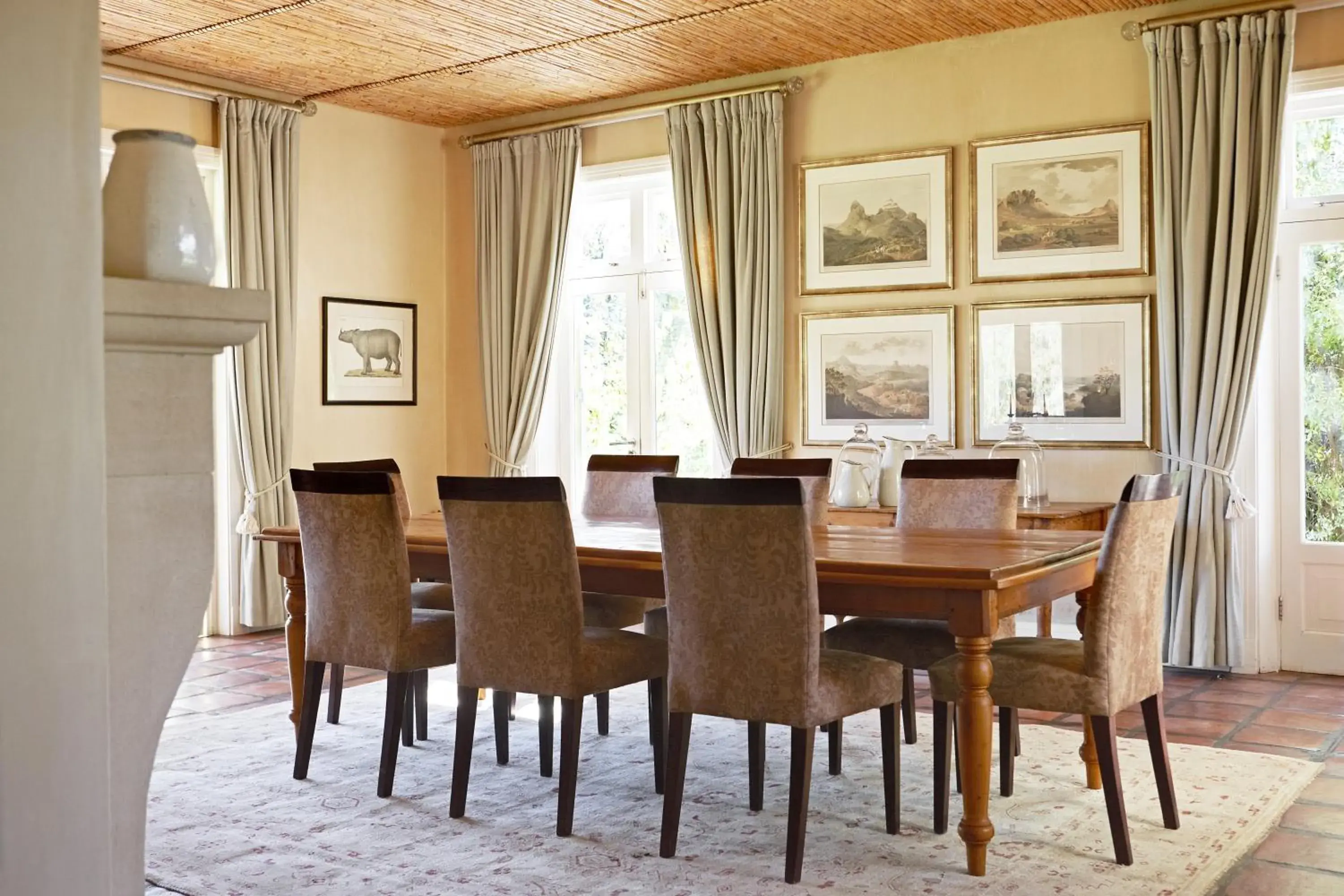 Restaurant/places to eat in Mount Camdeboo Private Game Reserve by NEWMARK Restaurant/places to eat in Mount Camdeboo Private Game Reserve by NEWMARK