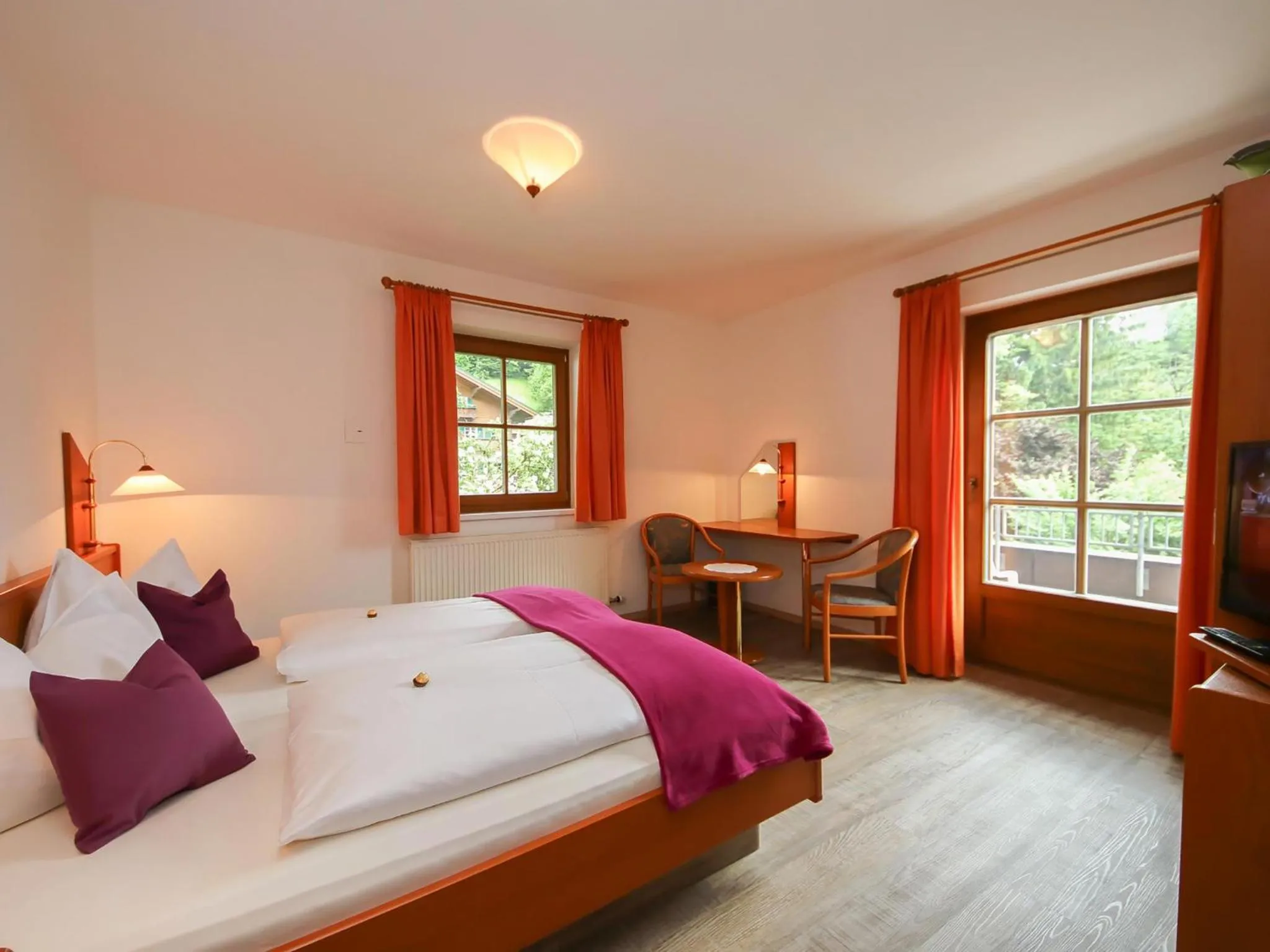 Bed in Landgasthof Neuwirt