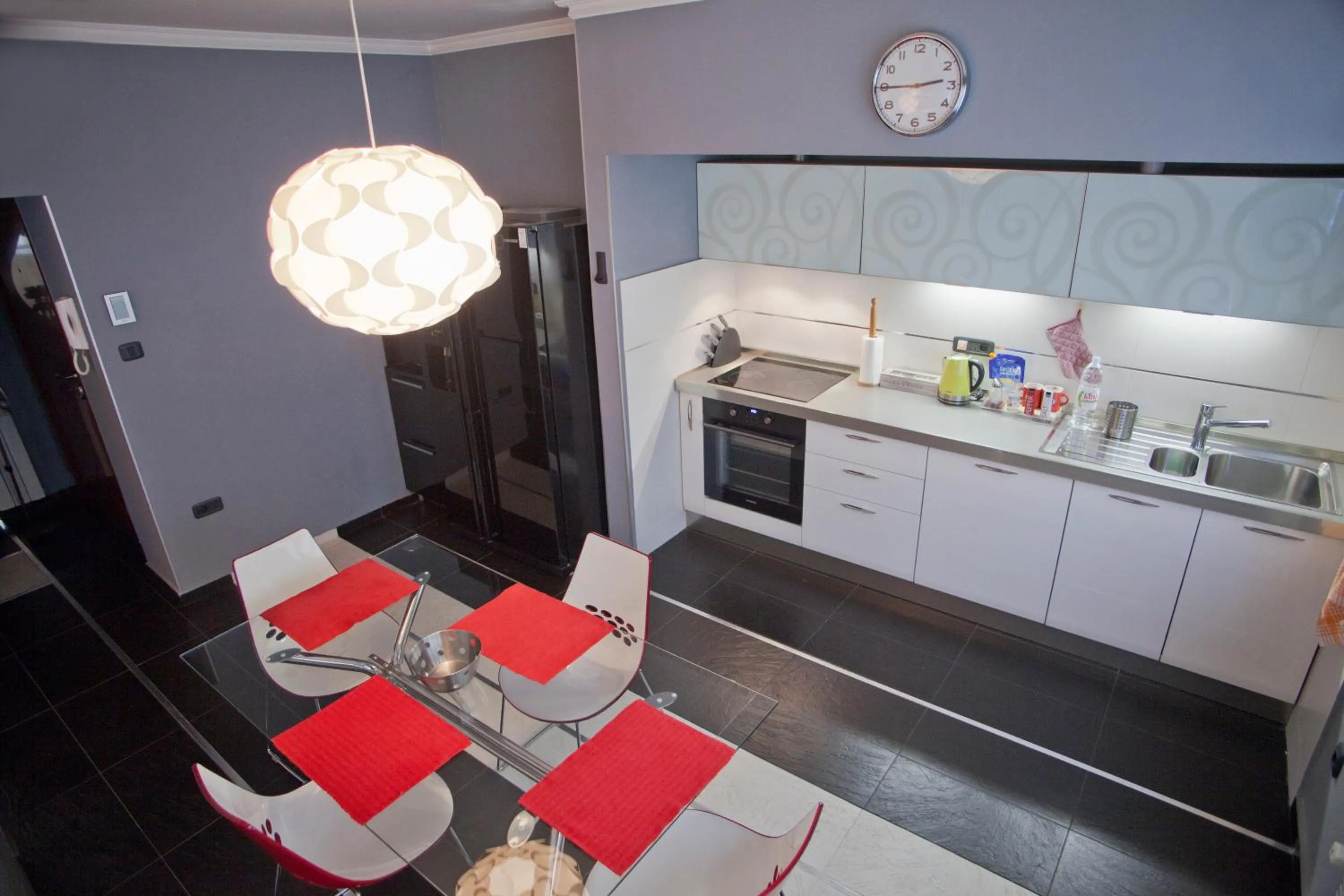 Angel Apartment