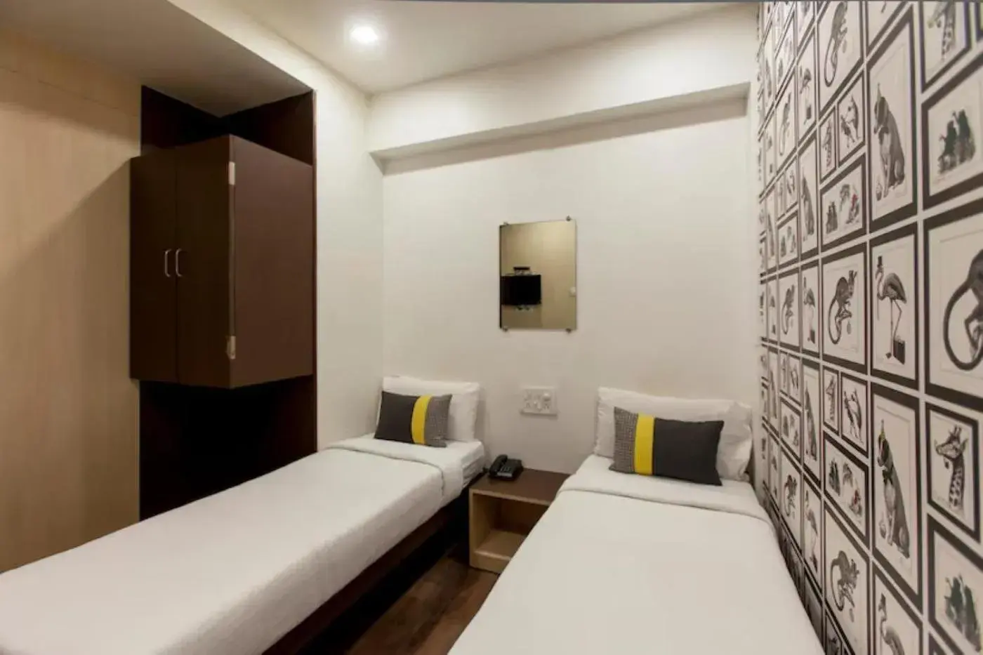 Bed in Click Hotels Andheri MIDC Bed in Click Hotels Andheri MIDC