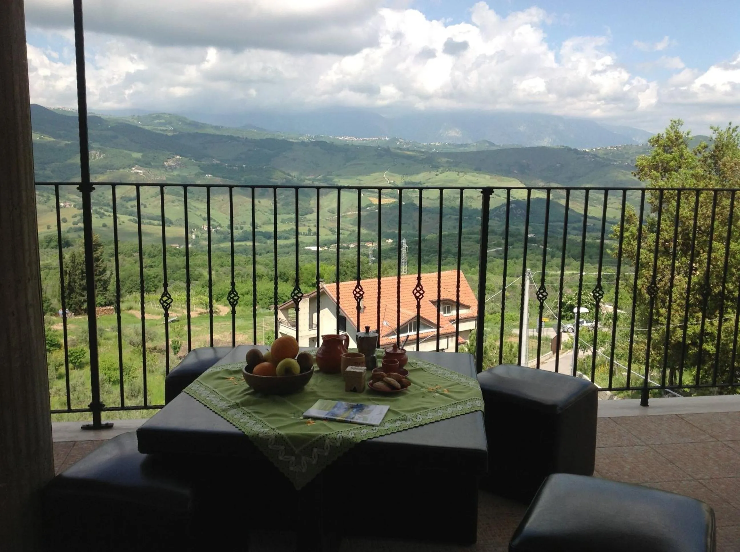 Balcony/Terrace in B&B "Za' Vittoria"#lagodibomba