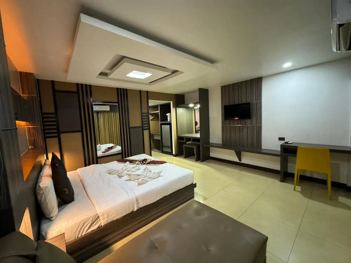 Bed in MrMac's Place