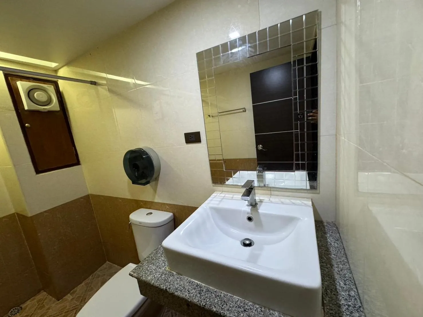 Bathroom in MrMac's Place