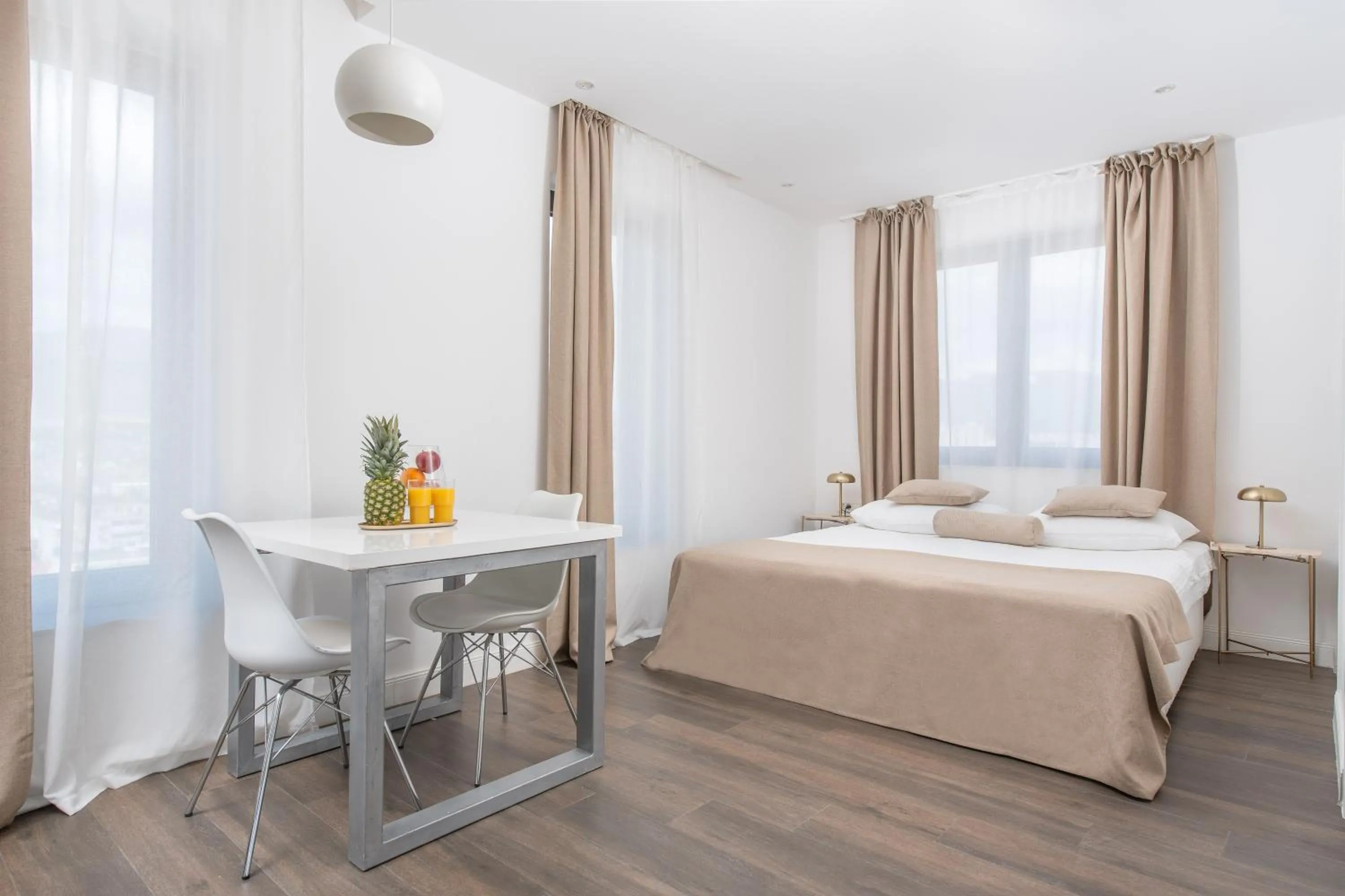 Bed in Samstag Split